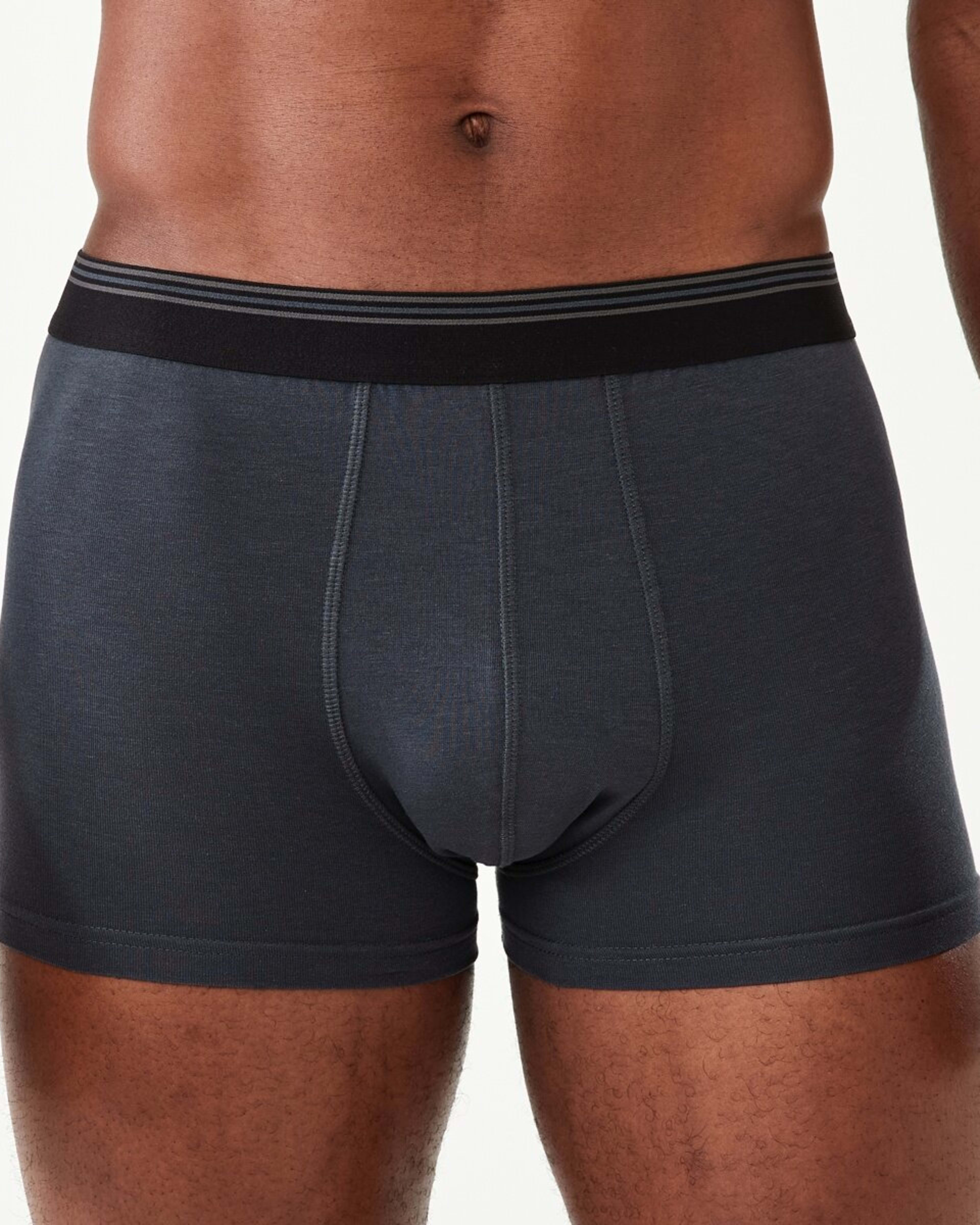 1 Trunks Ombreblu, 1 of 4