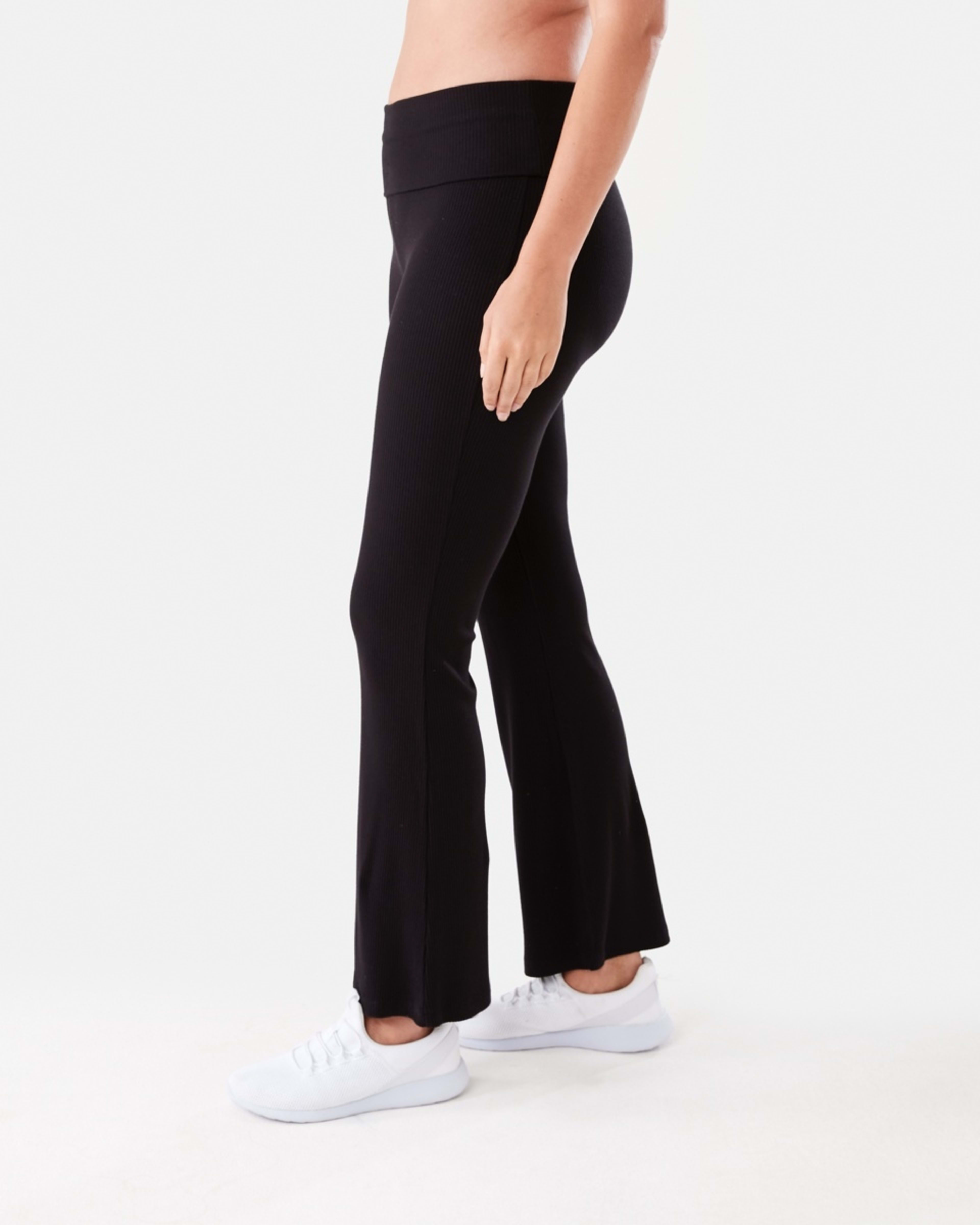 2 Active Womens Folded Waist Flare Pants Black, 2 of 4