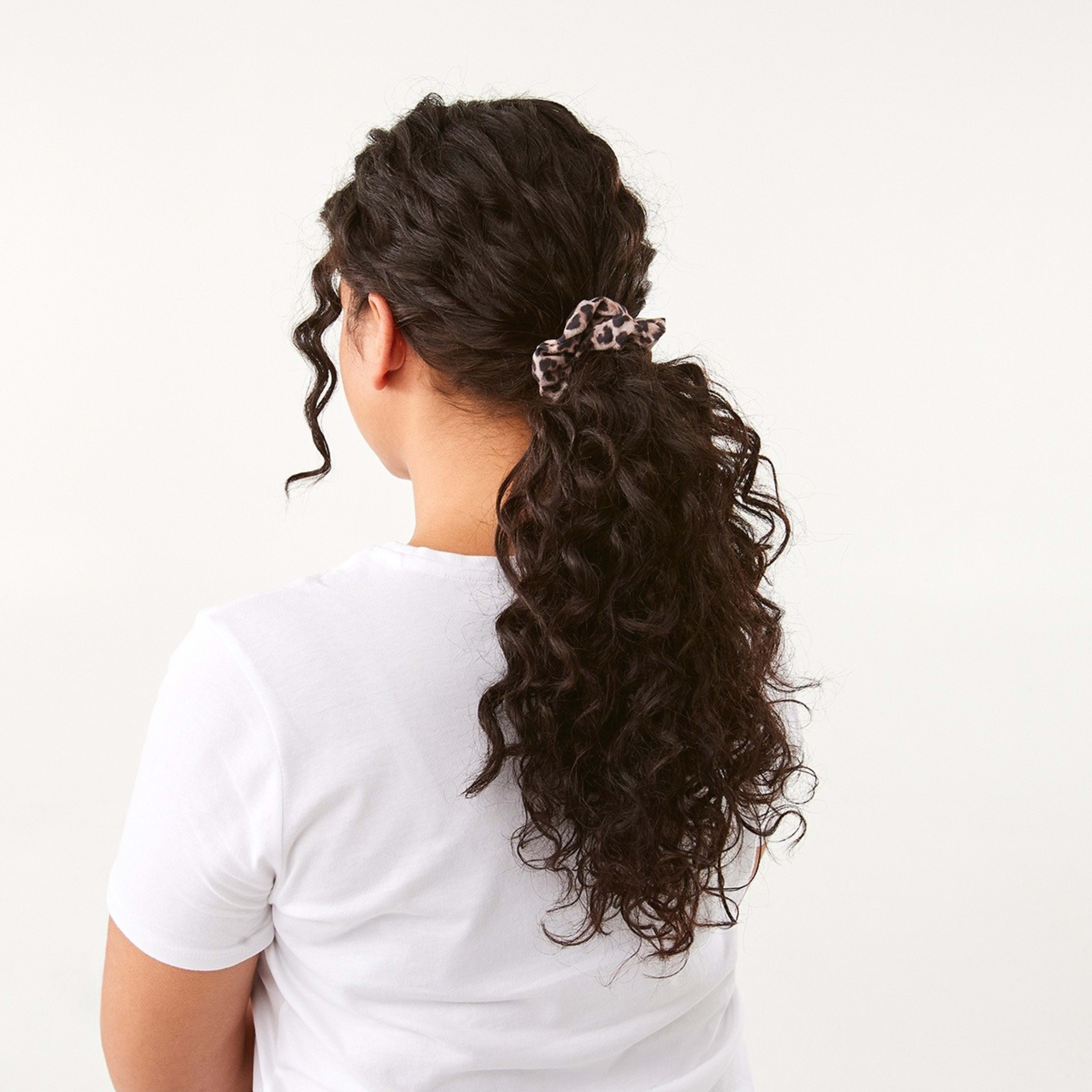 4 3 Pack Linen Look Hair Scrunchies, 4 of 5