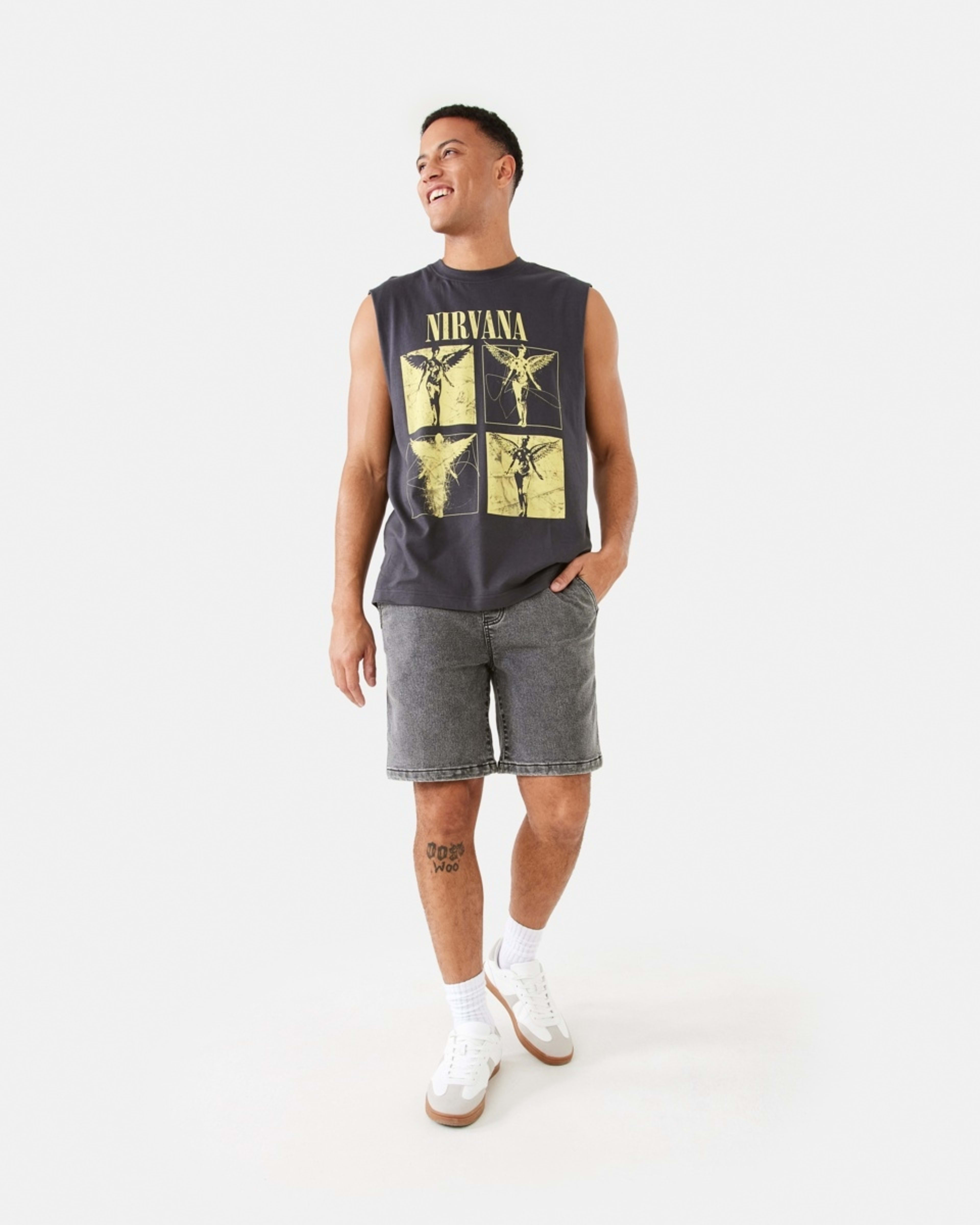 2 Denim Jogger Shorts VINTAGE BLACK, 2 of 7