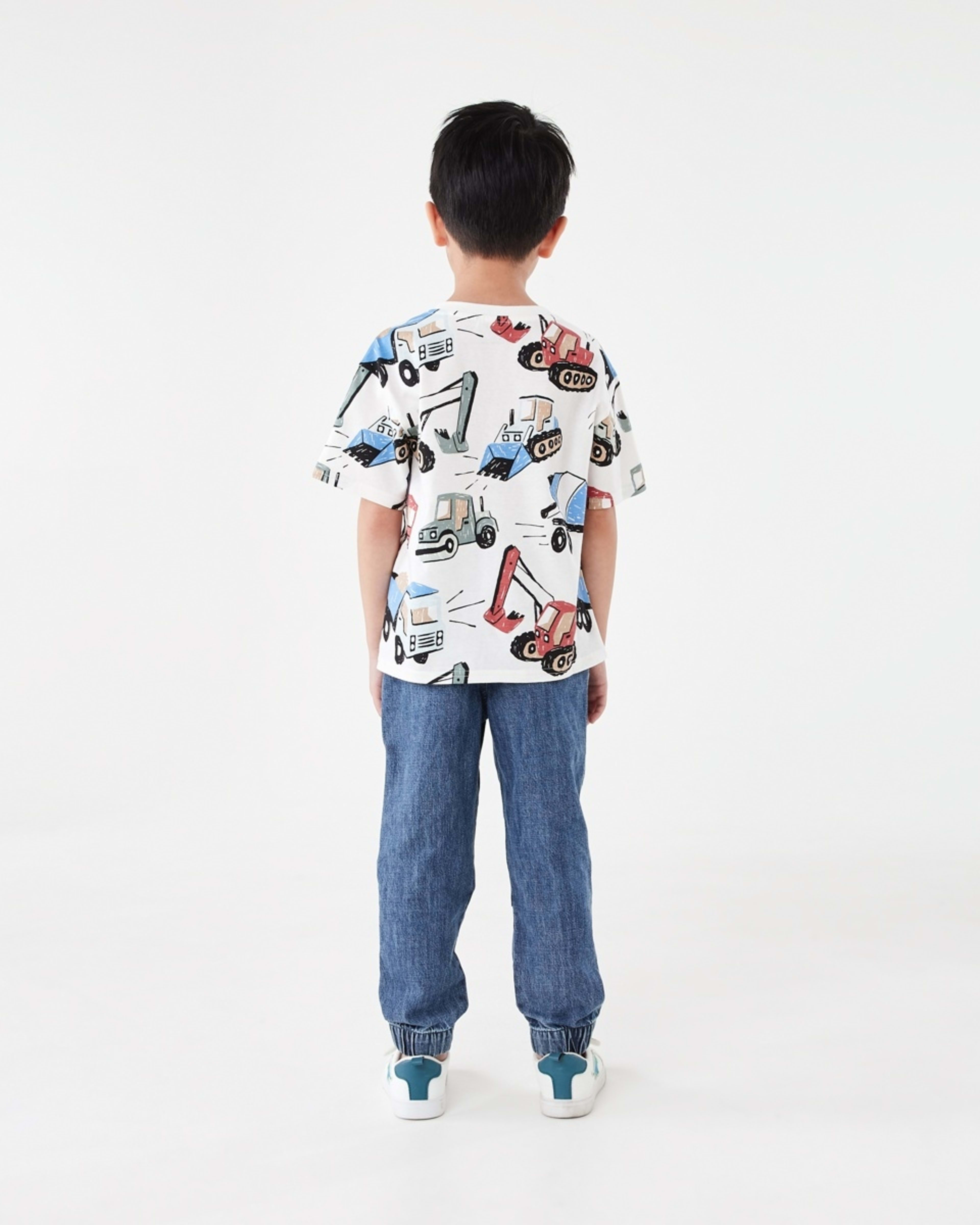 6 All Over Print T-shirt Wht Digger, 6 of 6