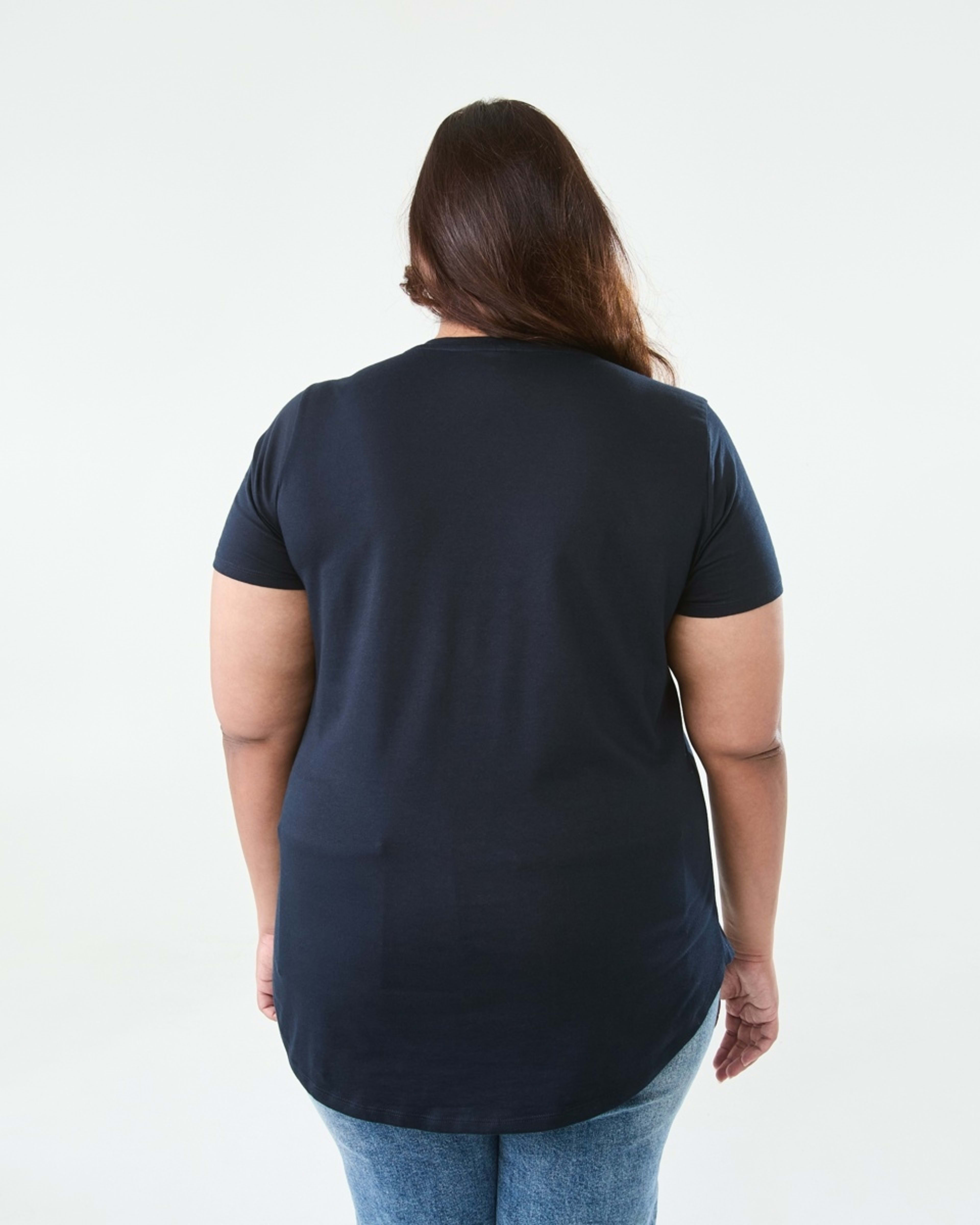 3 Curve Short Sleeve Basic Print T-shirt Leo Star N, 3 of 5