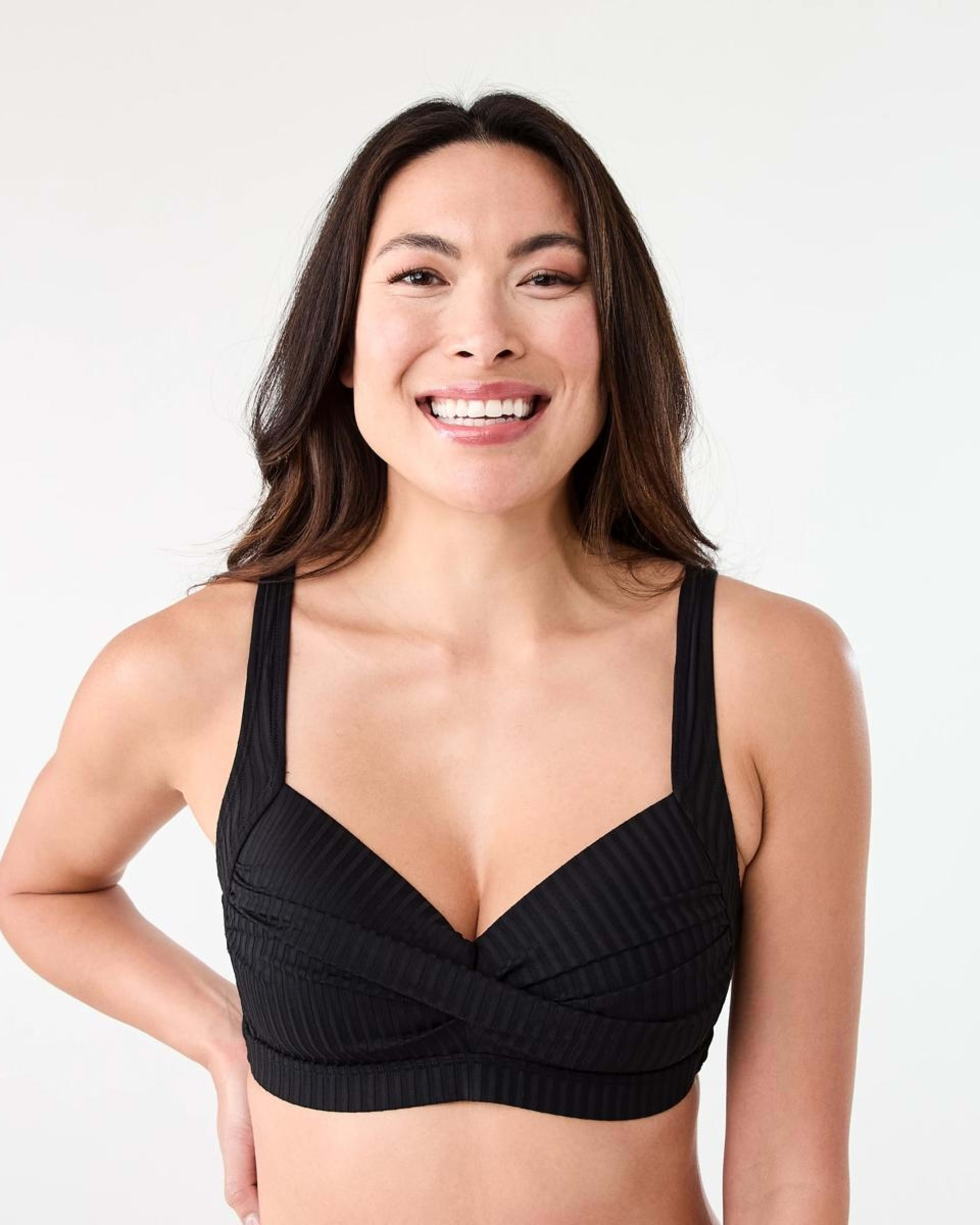 1 Twist Front Bikini Top BLACK, 1 of 6