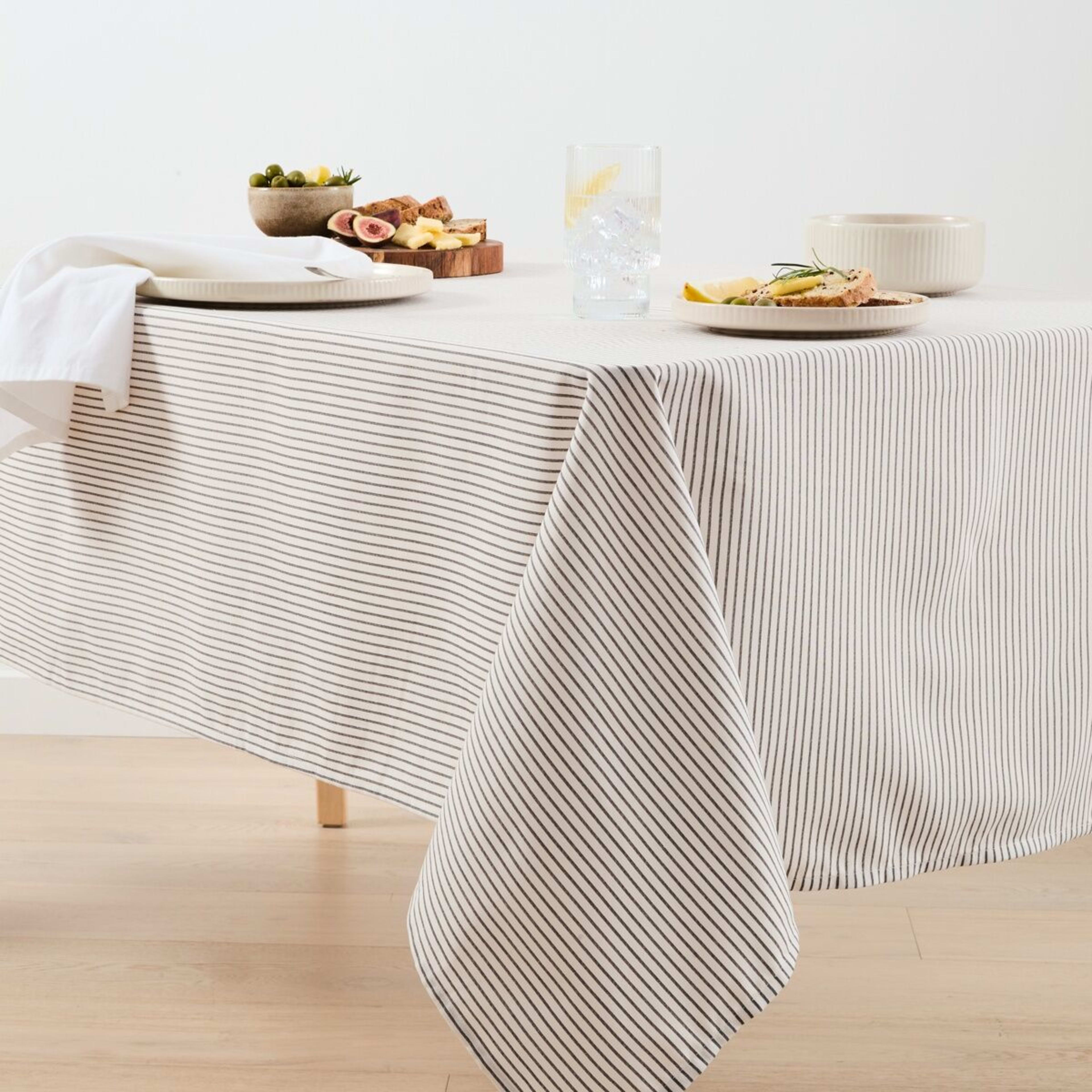 1 Stripe Tablecloth - Charcoal