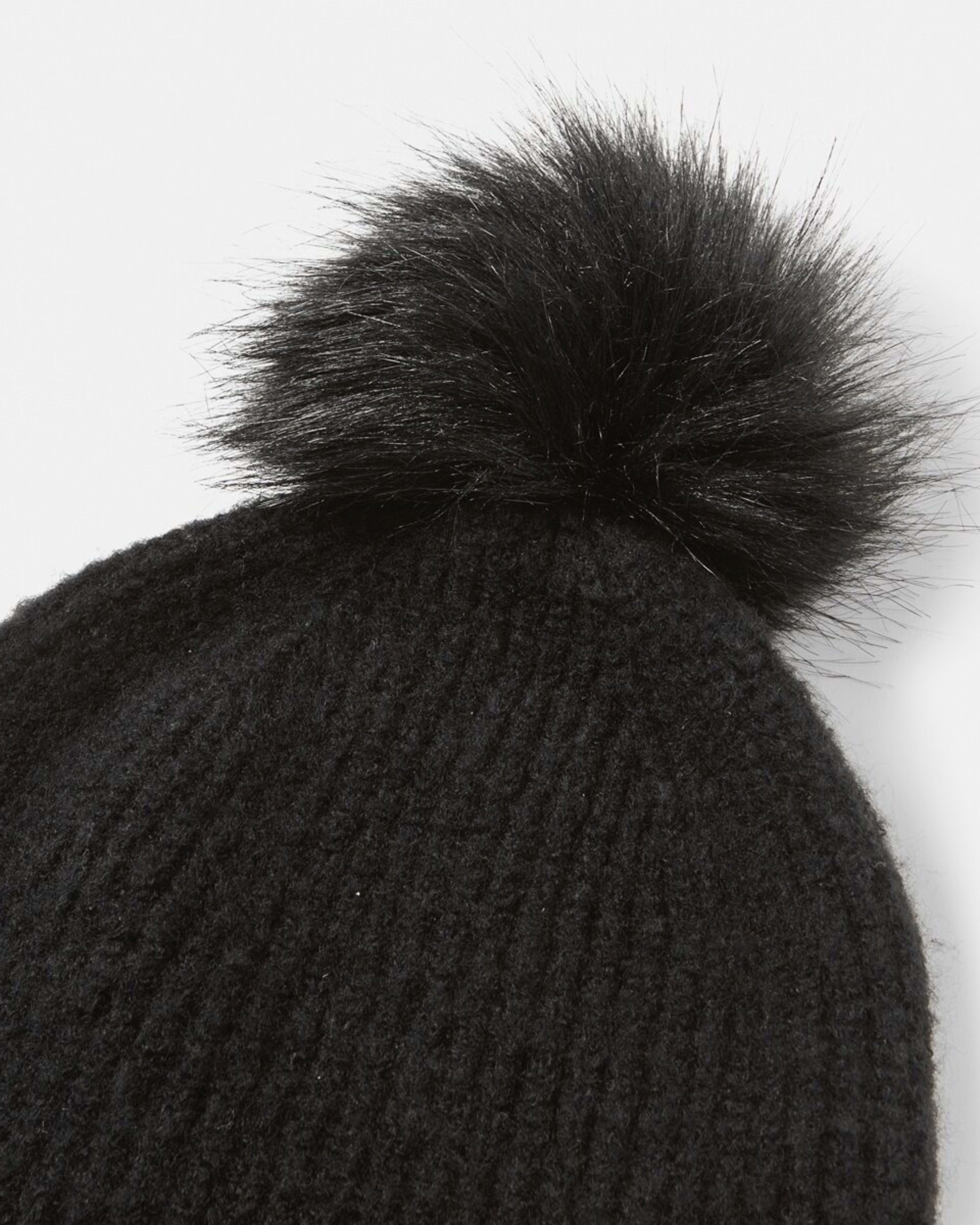 3 Beanie Black, 3 of 4