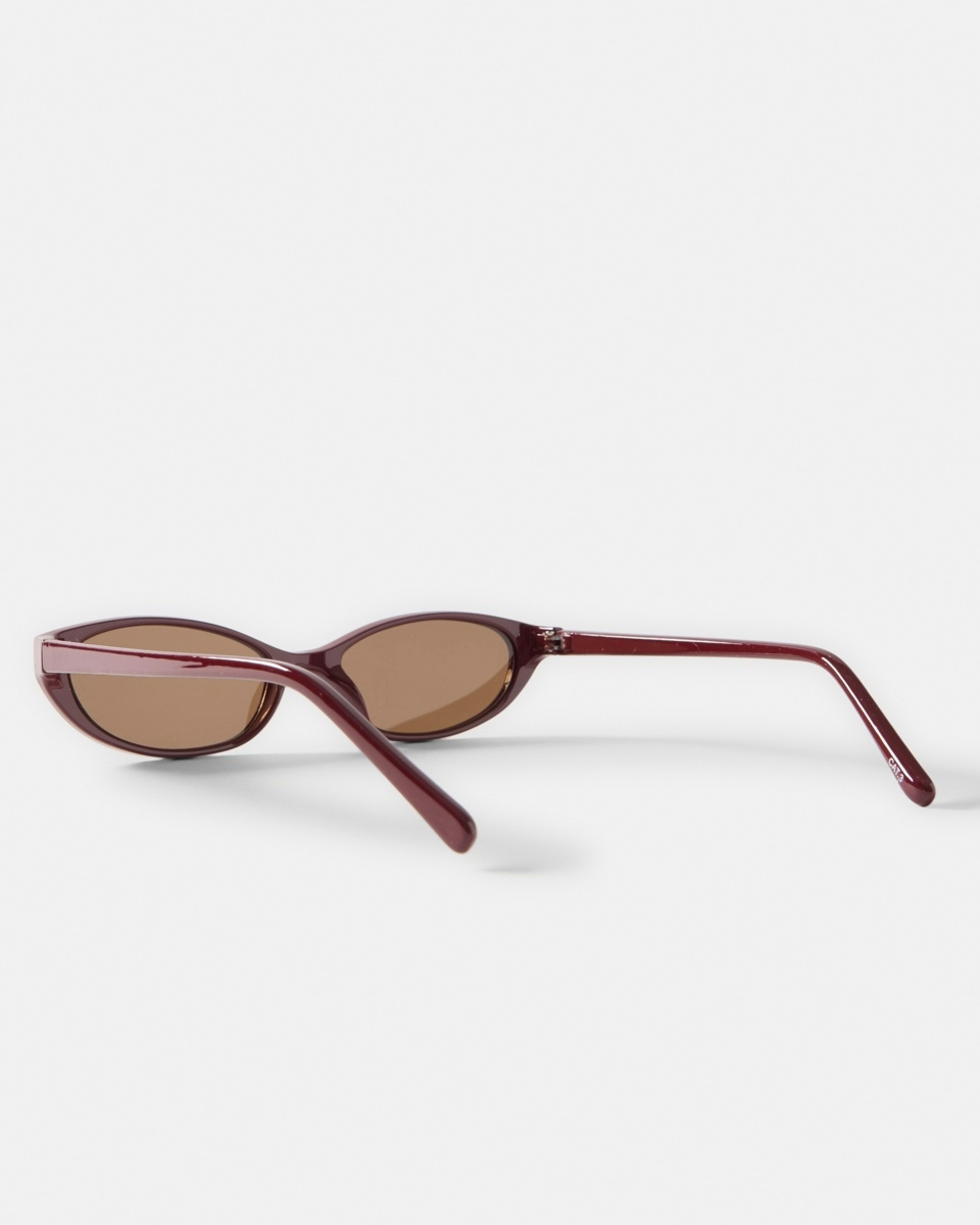 4 Thin Cat Eye Sunglasses Acc Red, 4 of 6