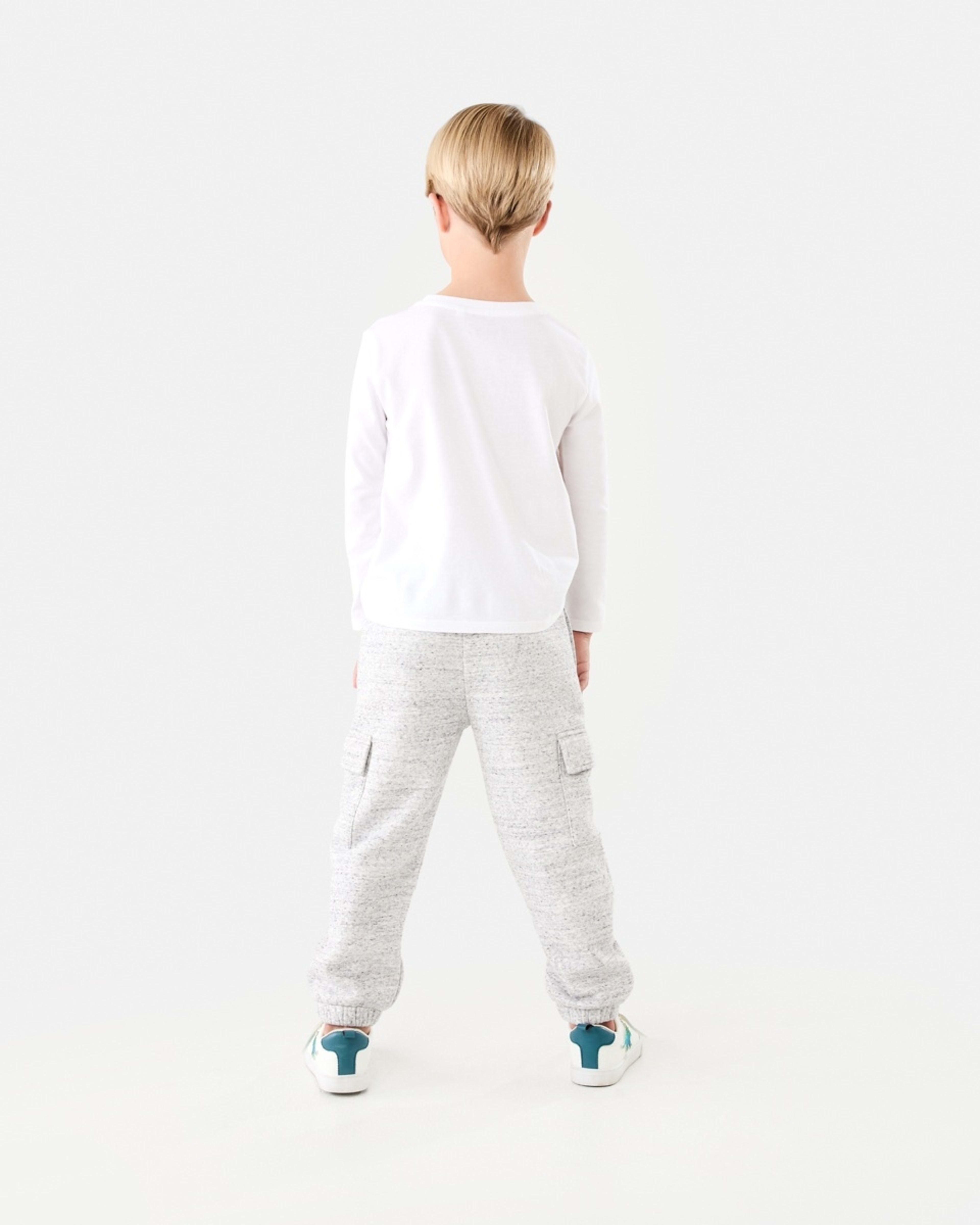 7 Cargo Trackpants Textured Light Grey Marle, 7 of 9