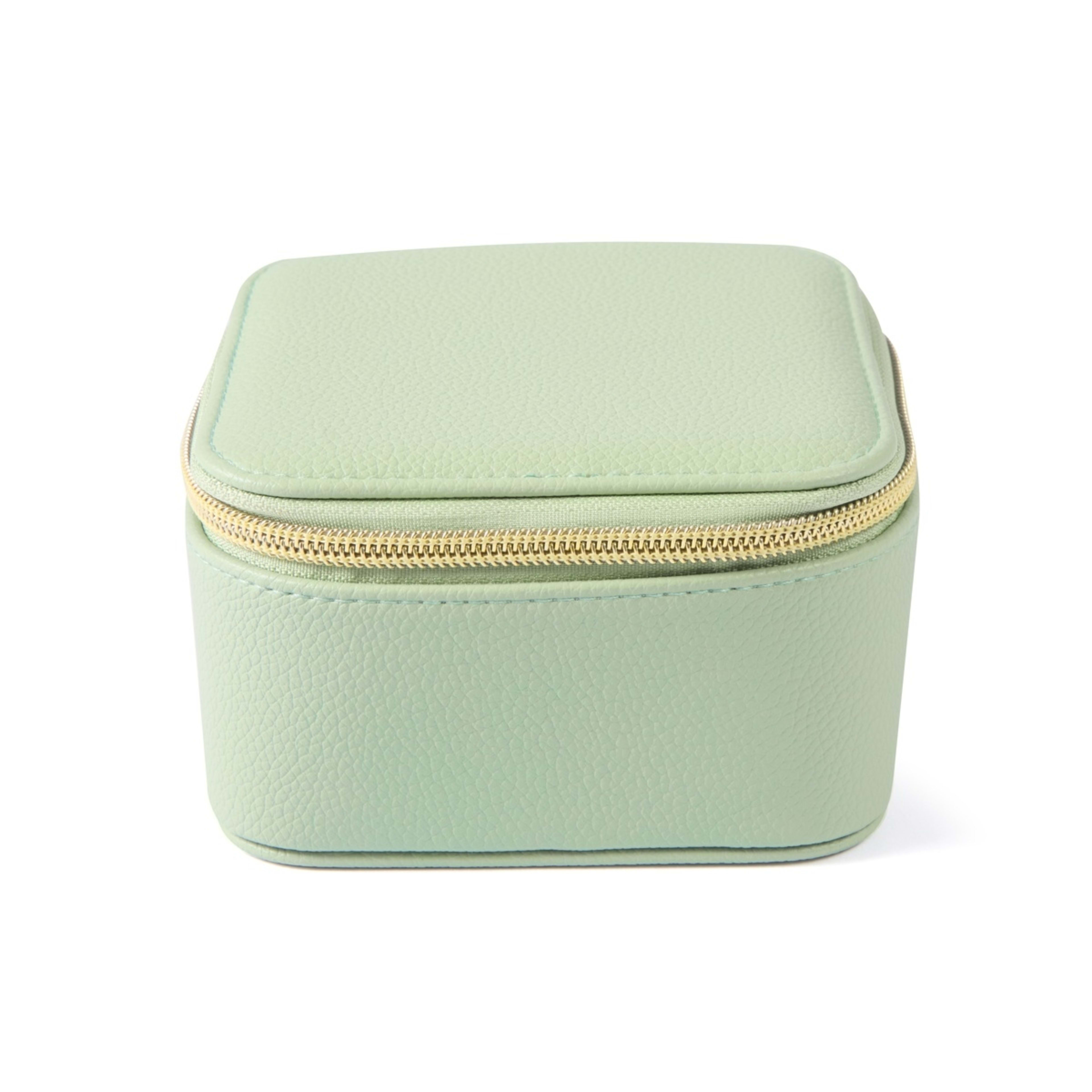 3 Square Jewellery Case, 3 of 7