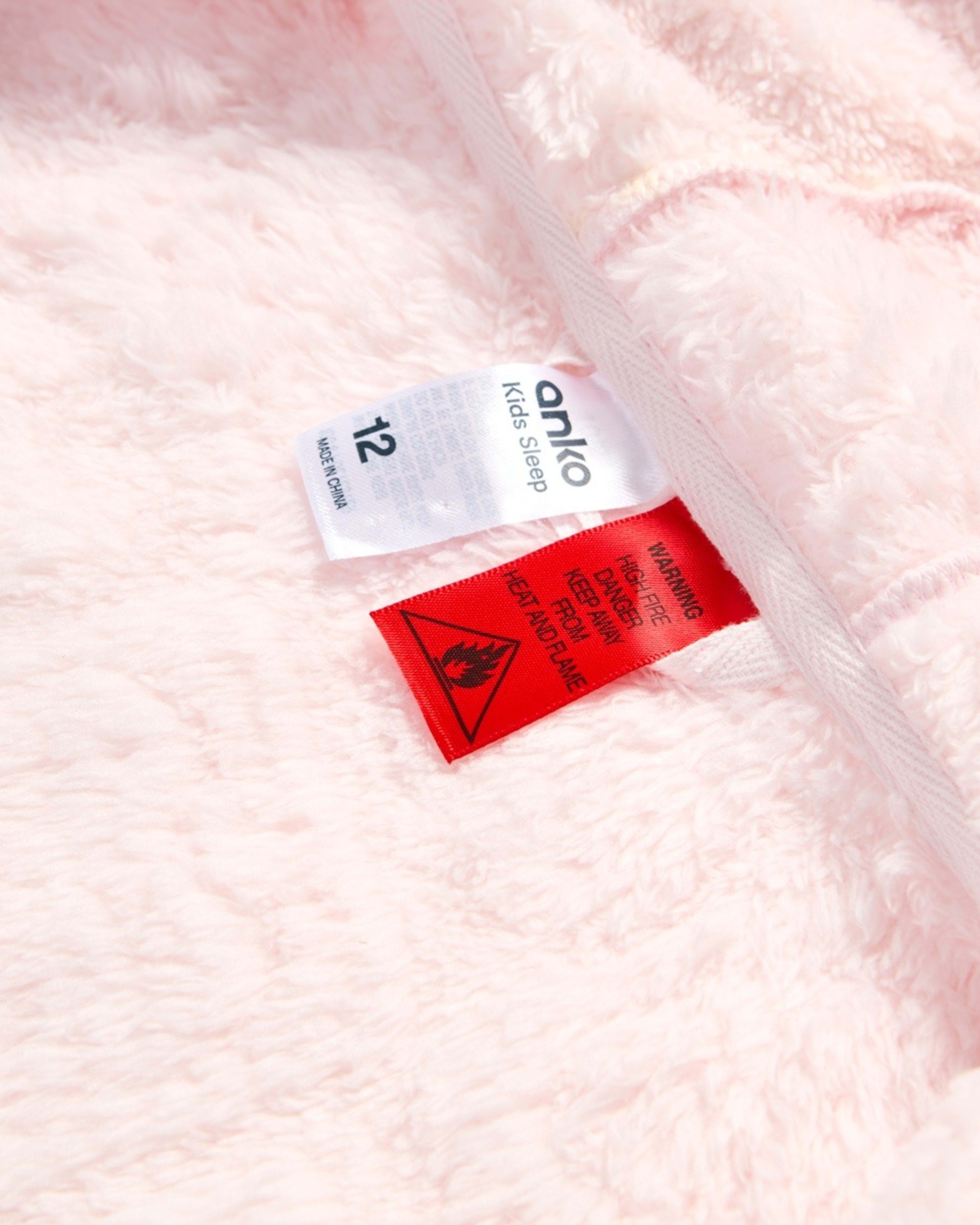 9 Hooded Gown Pink Hearts, 9 of 10