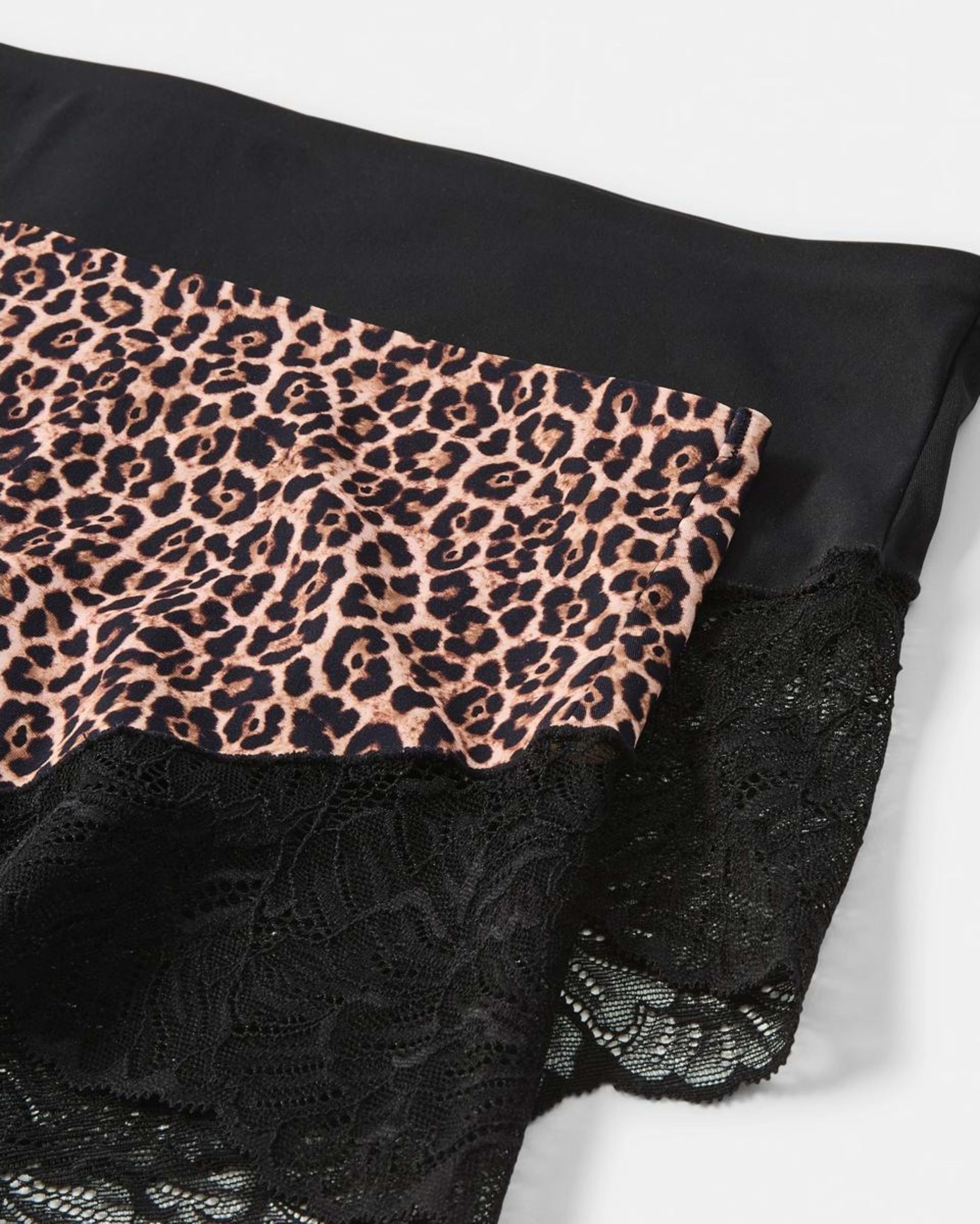 2 2 Pack No Show Lace Full Briefs Leopard, 2 of 7