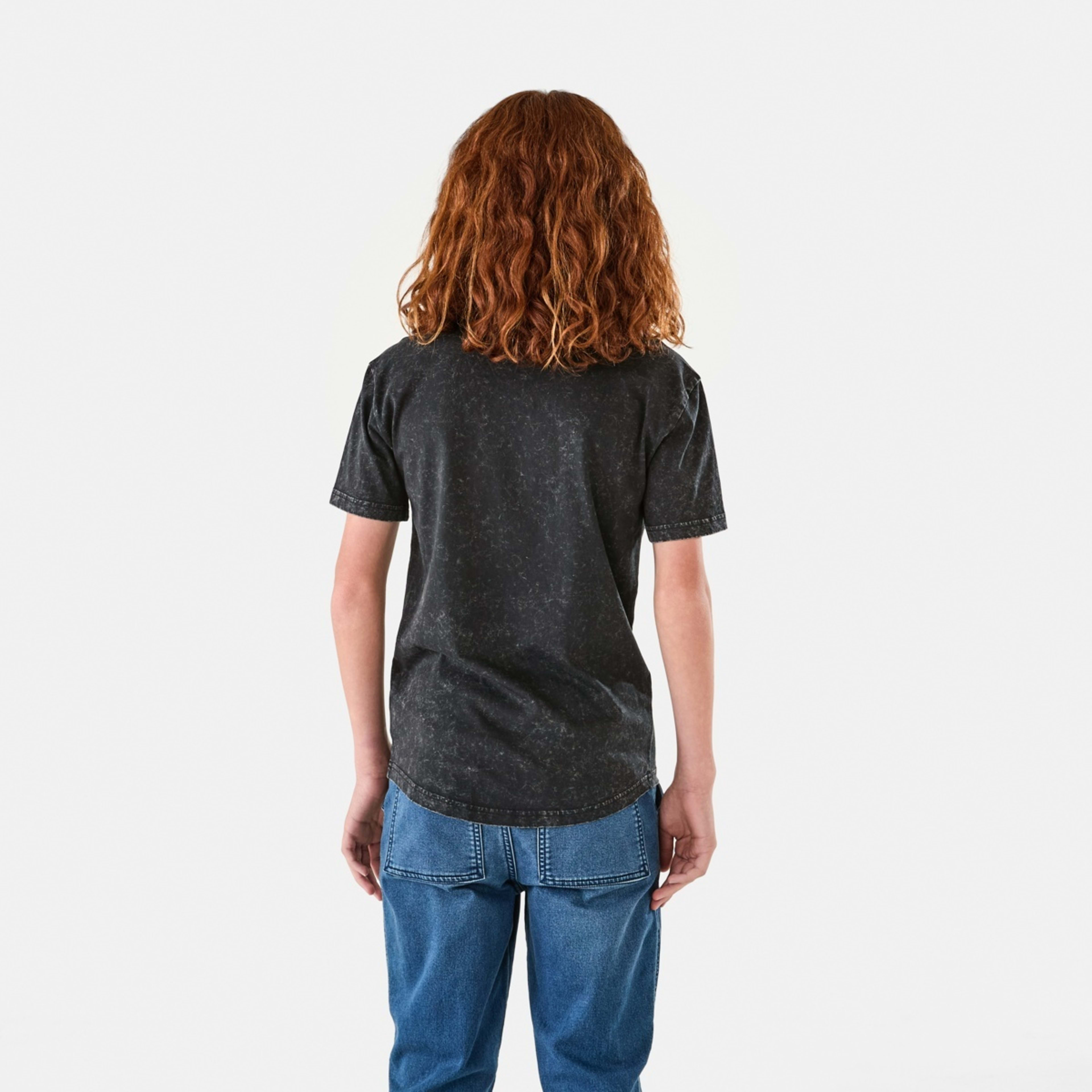 2 Curved Hem Acid Wash T-shirt Black Wash, 2 of 9