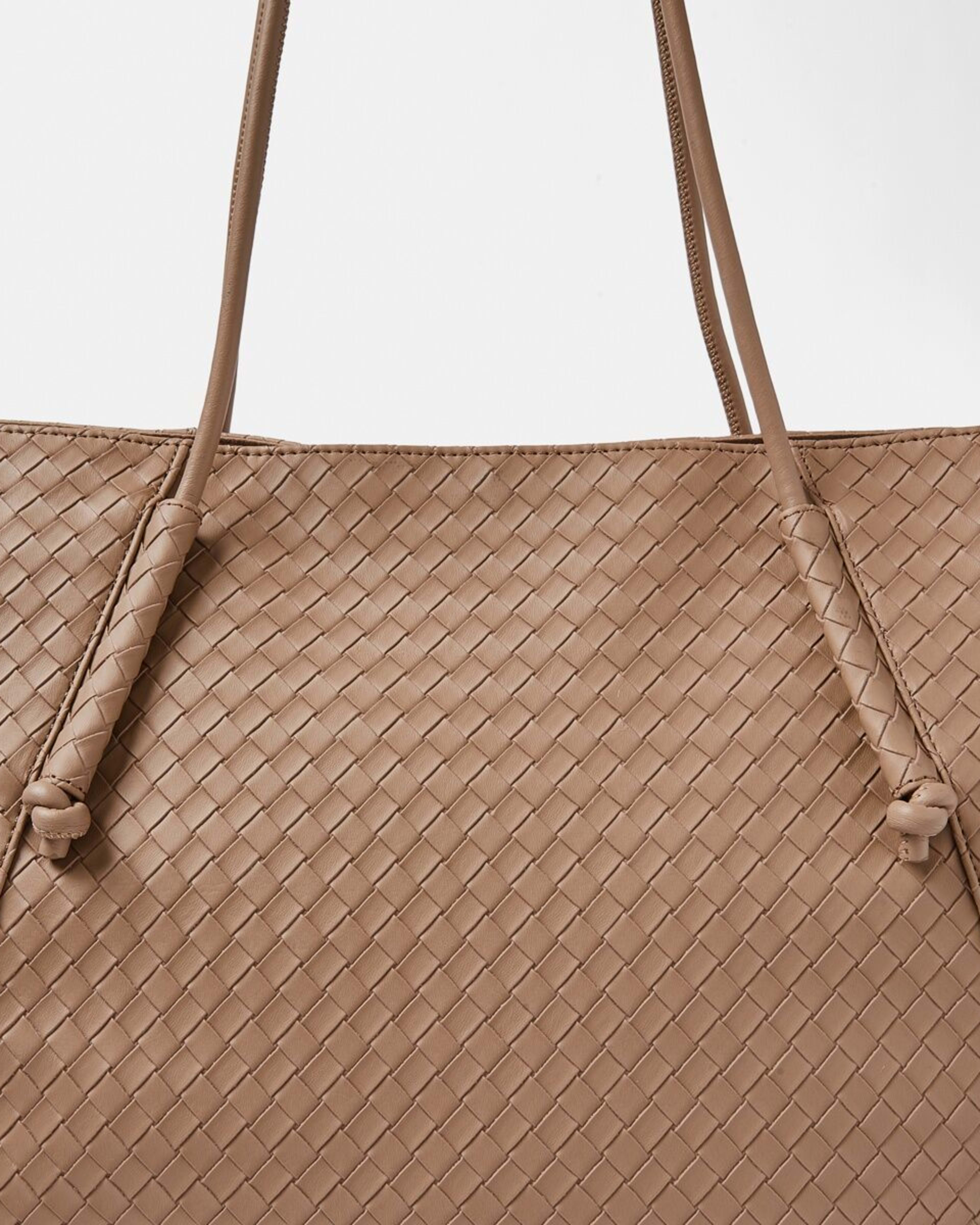2 Weave Tote Bag HAZELNUT LATTE, 2 of 5