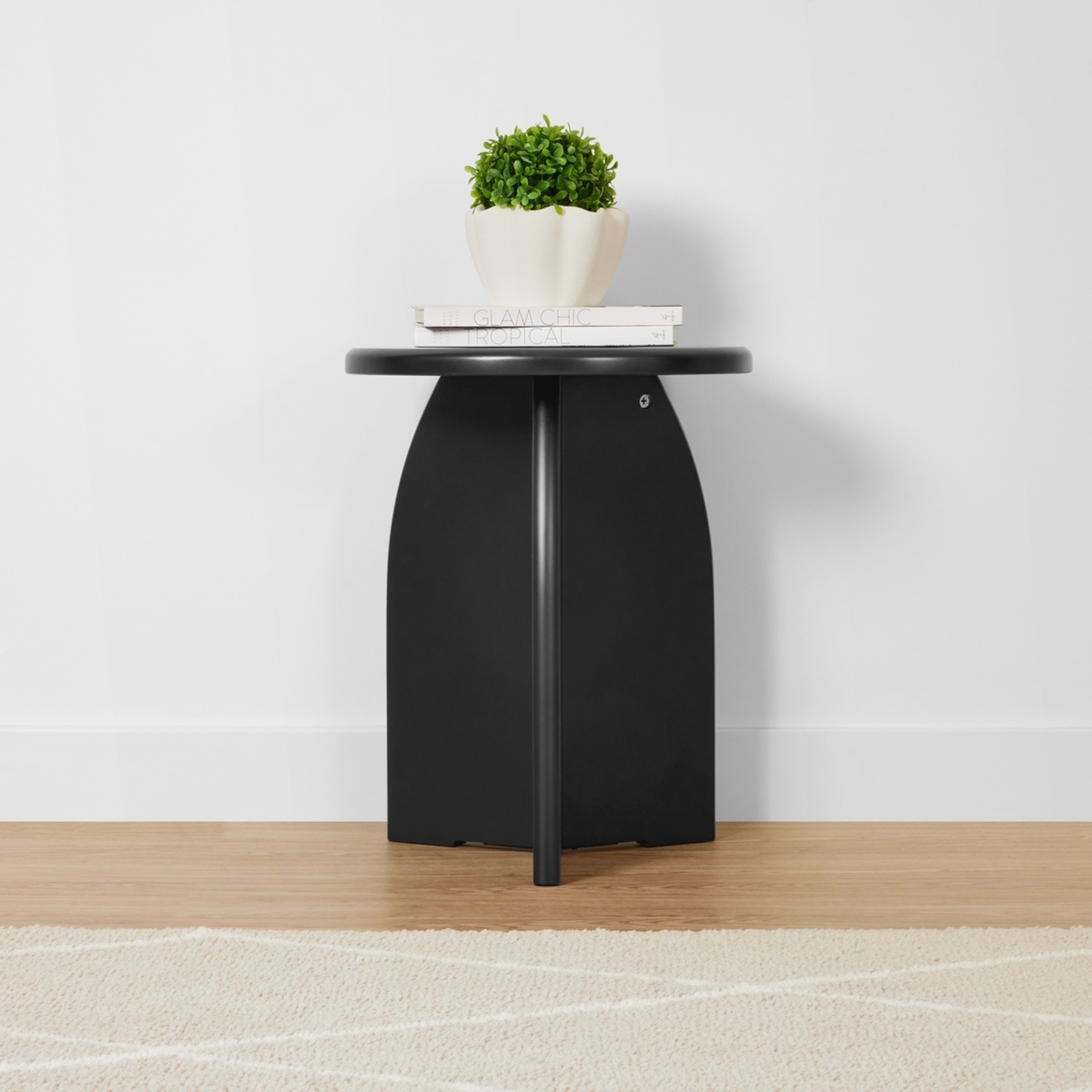 2 Sia Side Table, 2 of 9