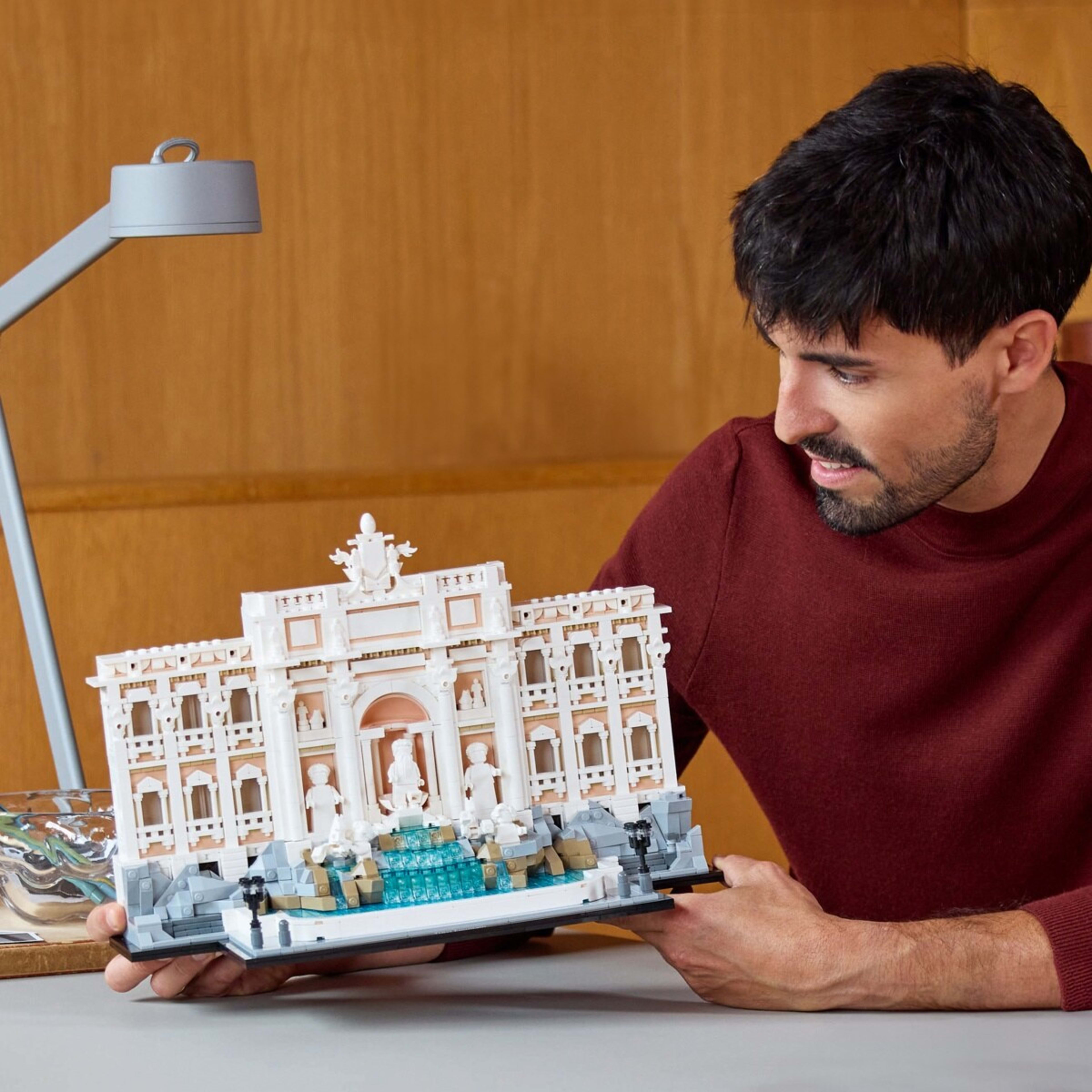 7 LEGO Architecture Trevi Fountain 21062, 7 of 11