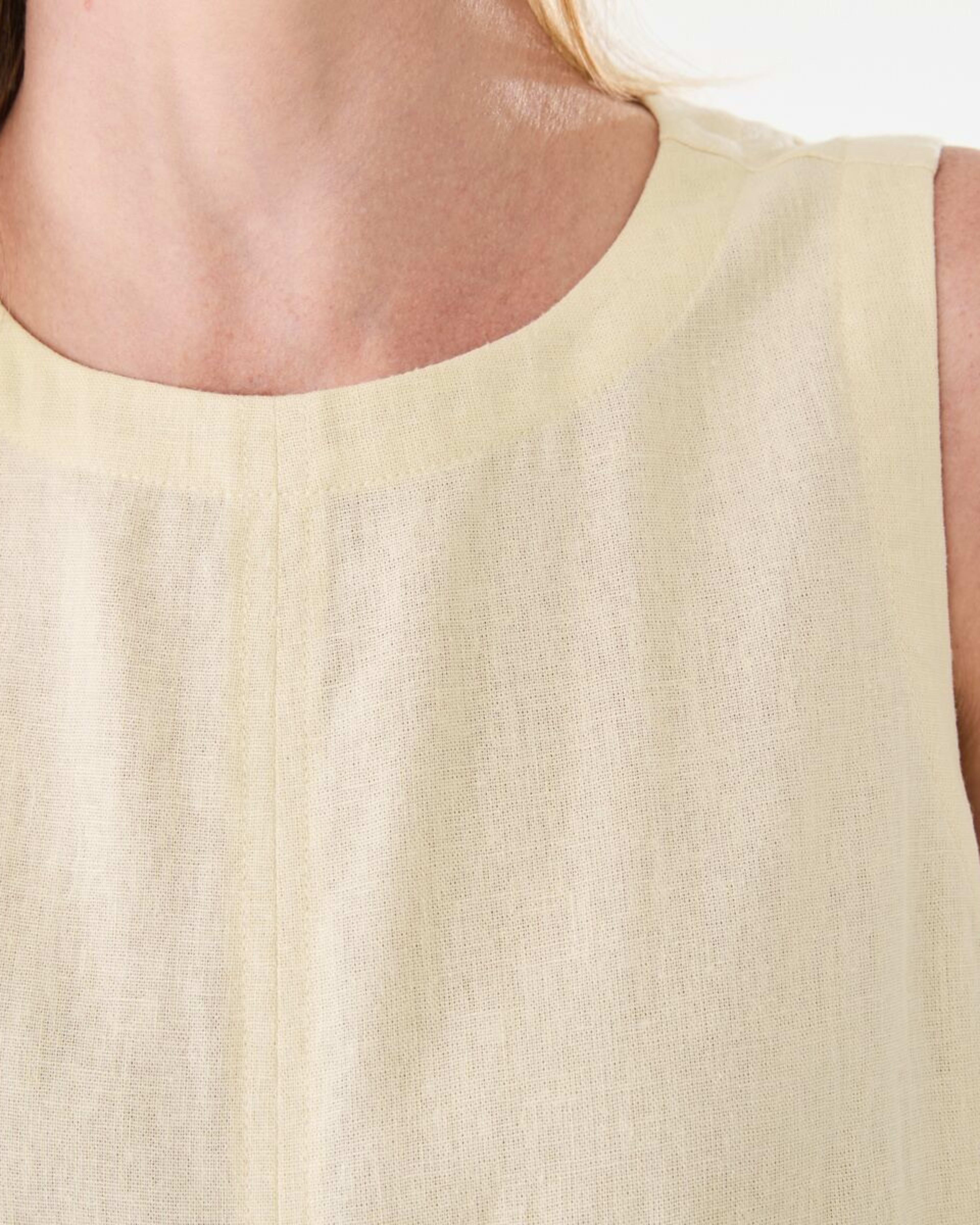 5 Sleeveless Linen Blend Swing Top Ylw Straw, 5 of 6