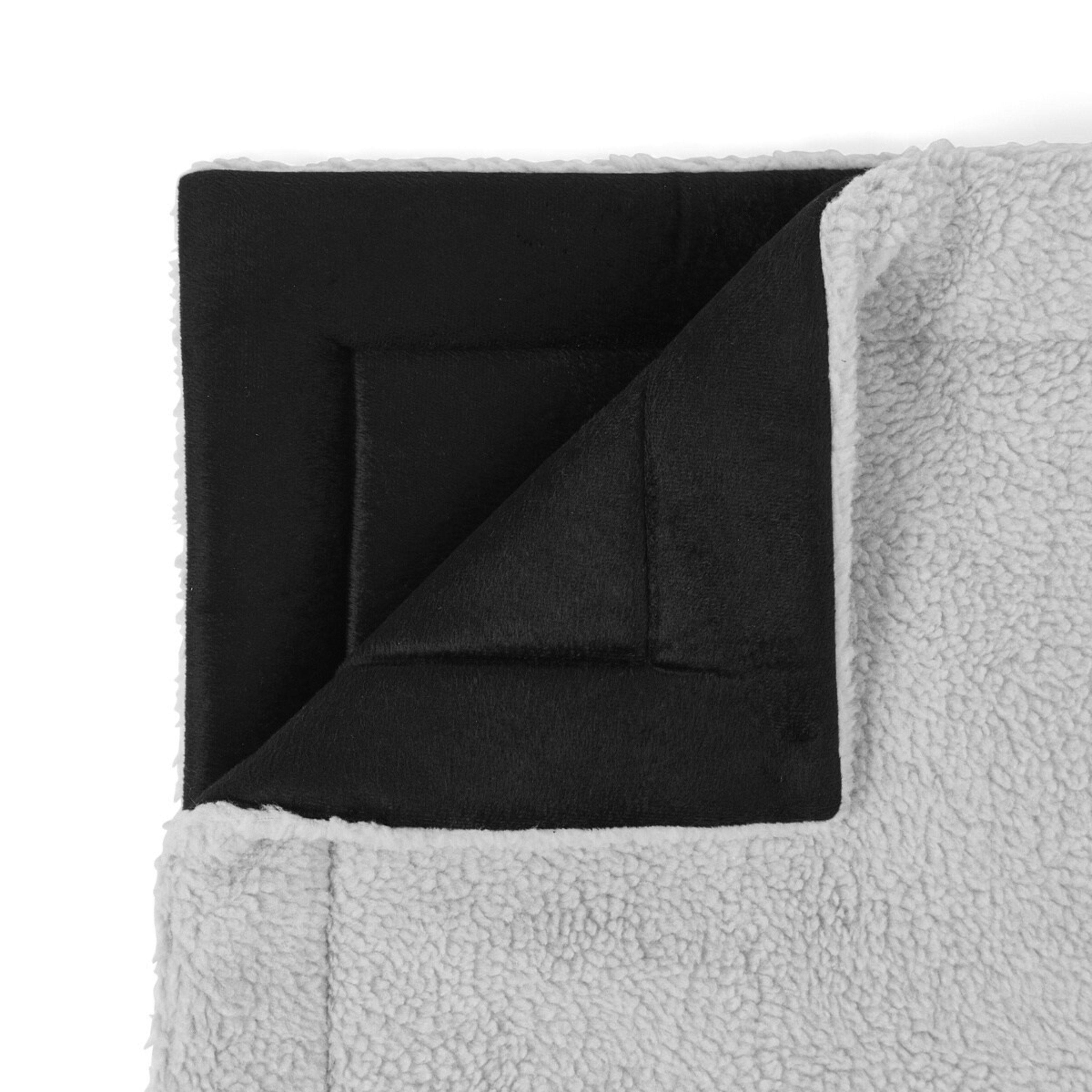 9 Pet Mat Thermal, 9 of 10