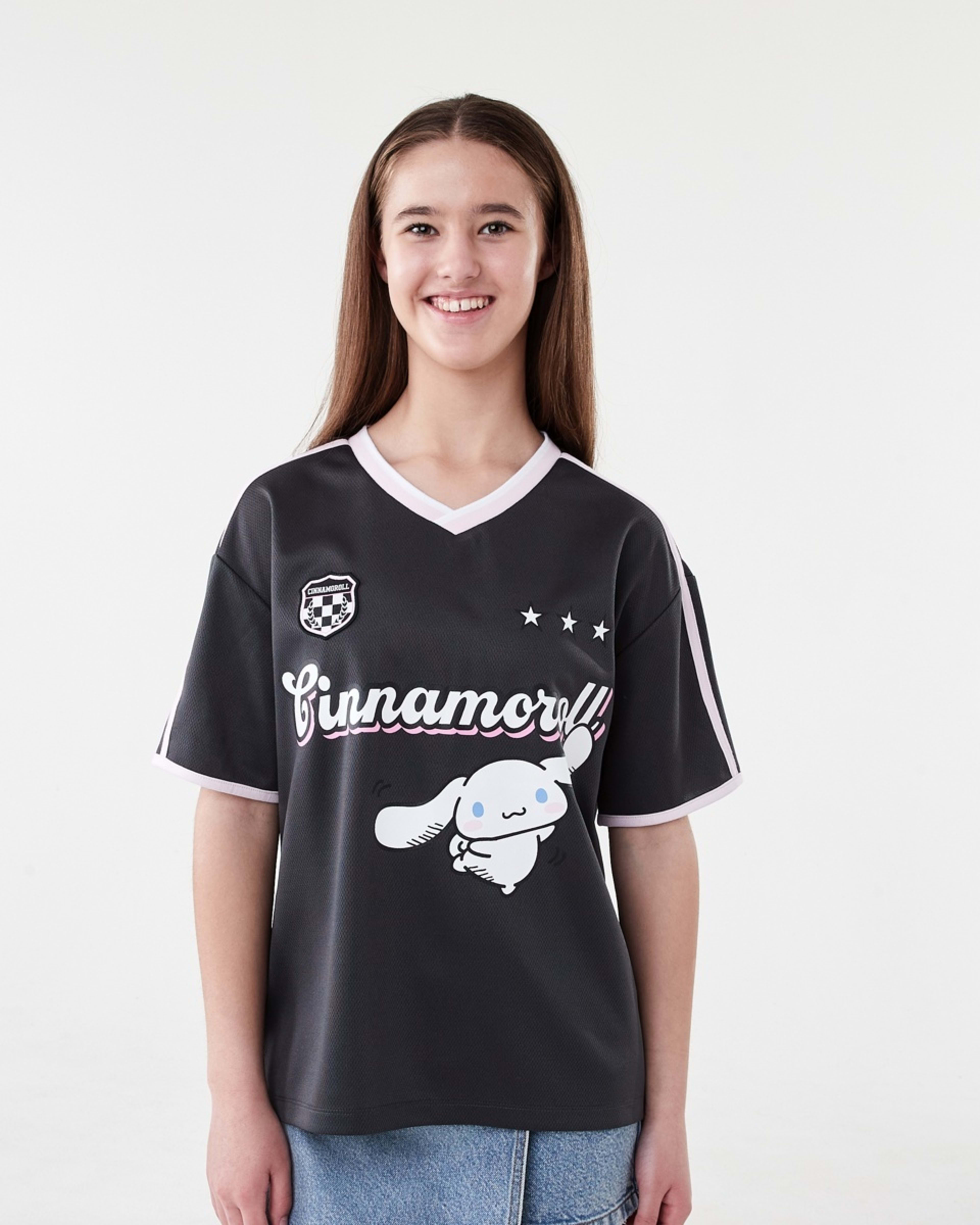 1 Cinnamoroll License Mesh V-Neck T-shirt Cinnamorol, 1 of 8