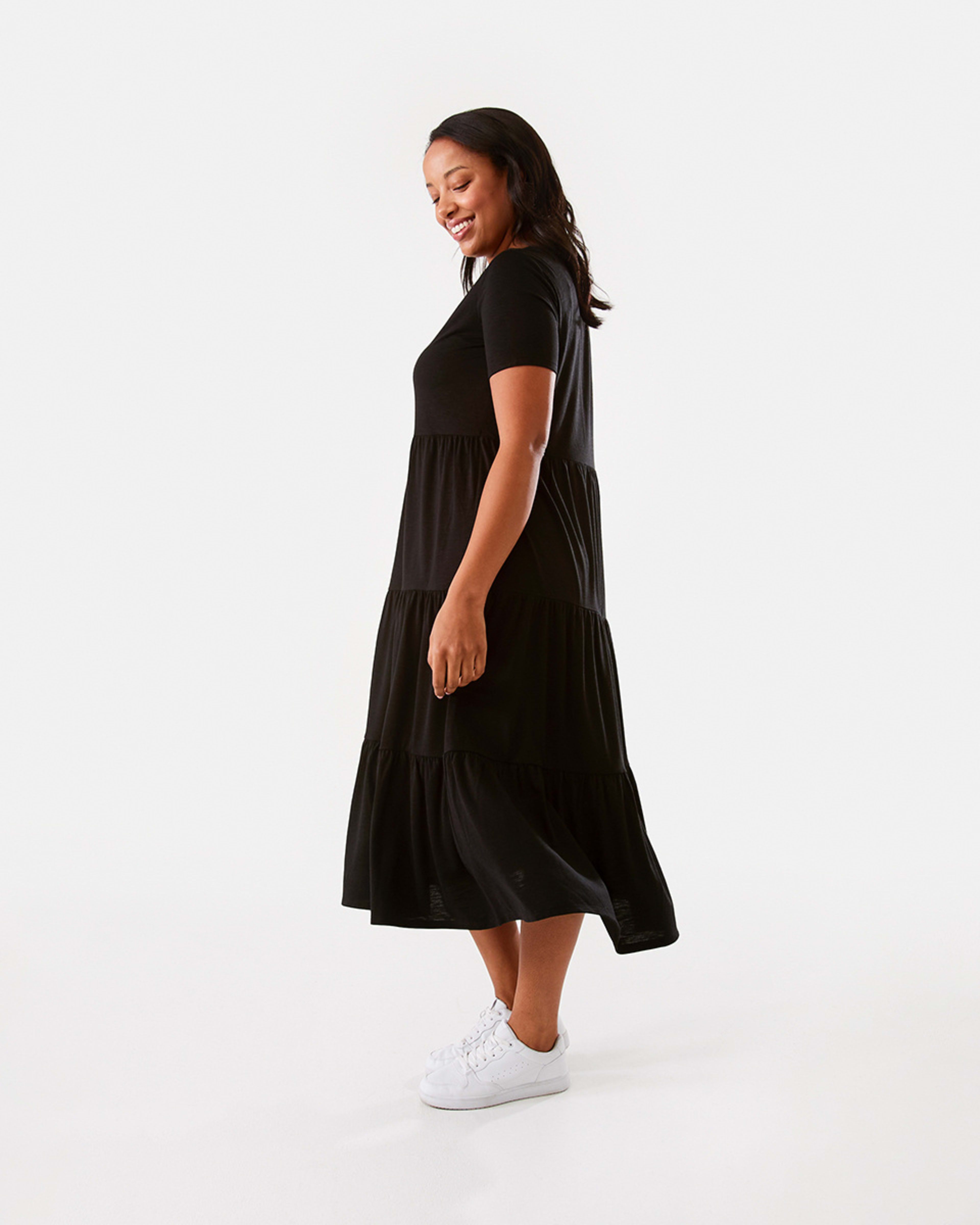 2 Short Sleeve Tiered Jersey Midi Dress Black, 2 of 6