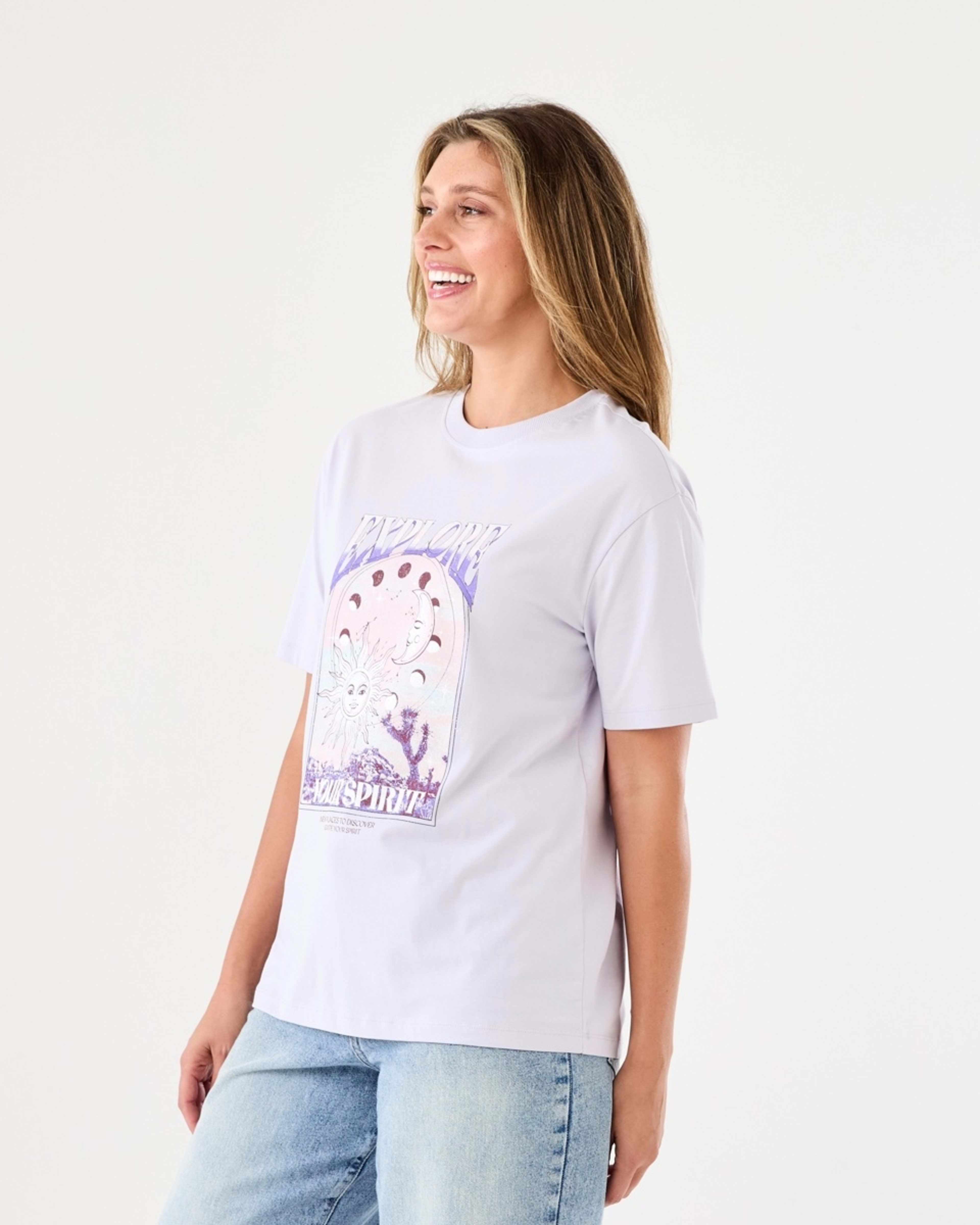 2 Short Sleeve Oversized Boyfriend T-shirt Explore, 2 of 5
