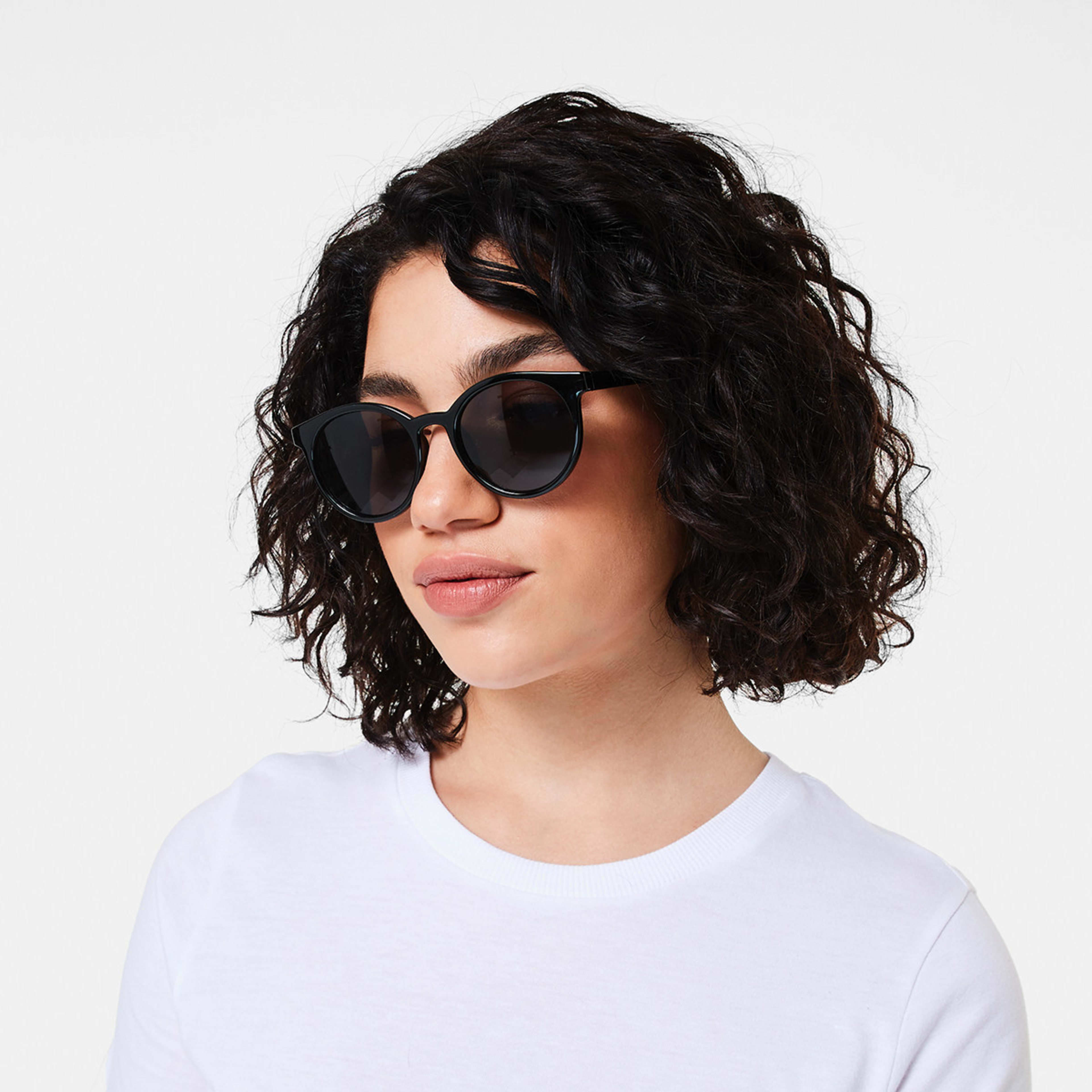 5 Basic Round Sunglasses Black, 5 of 6