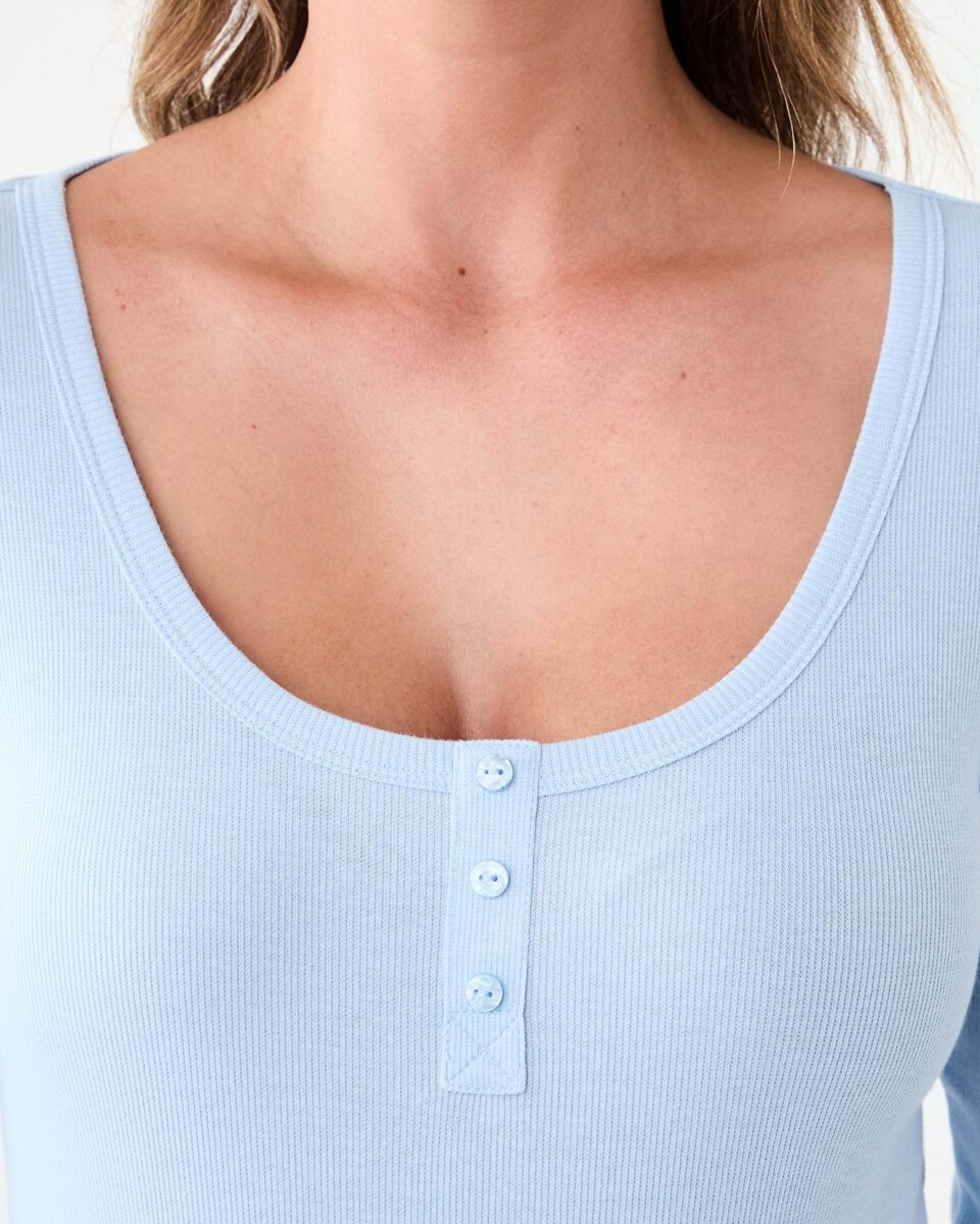 5 Long Sleeve Rib Henley Top Windy Blue, 5 of 6