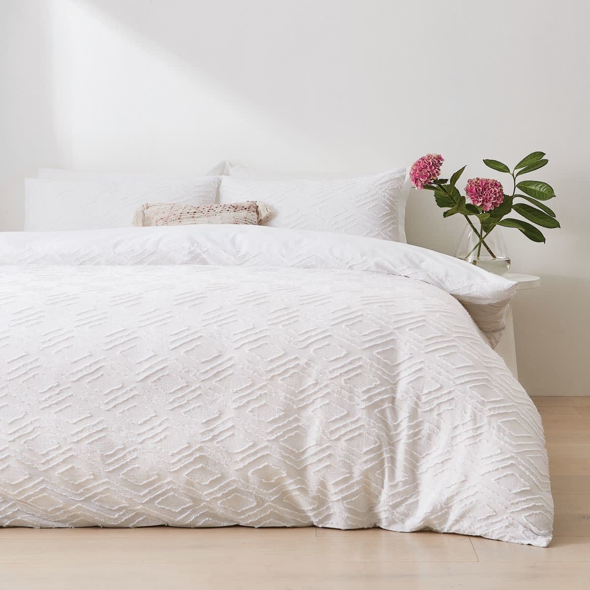 Kmart Luna Cotton Quilt Cover Set Super King Bed White