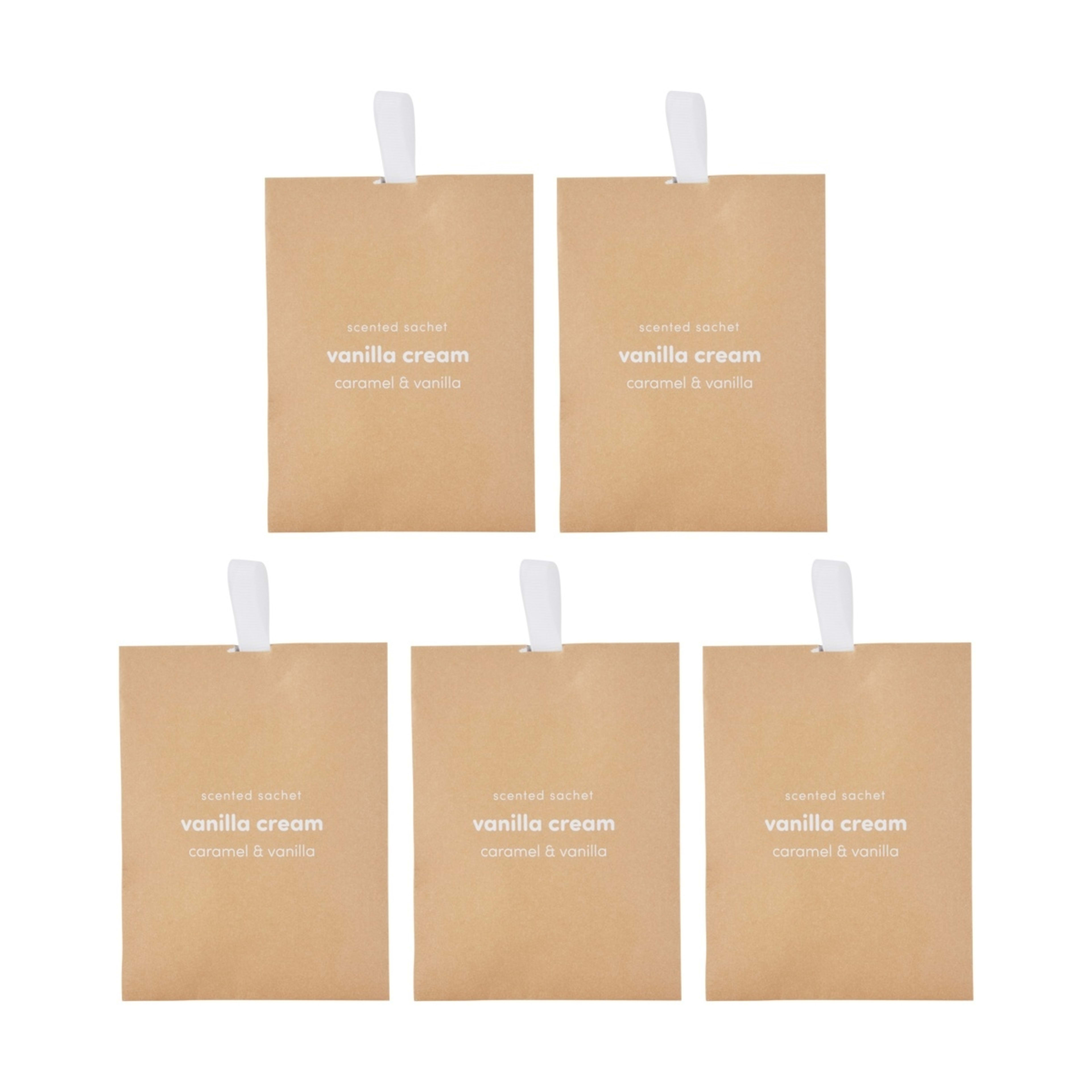 1 5 Piece Vanilla Cream Scented Sachets - Caramel and Vanilla