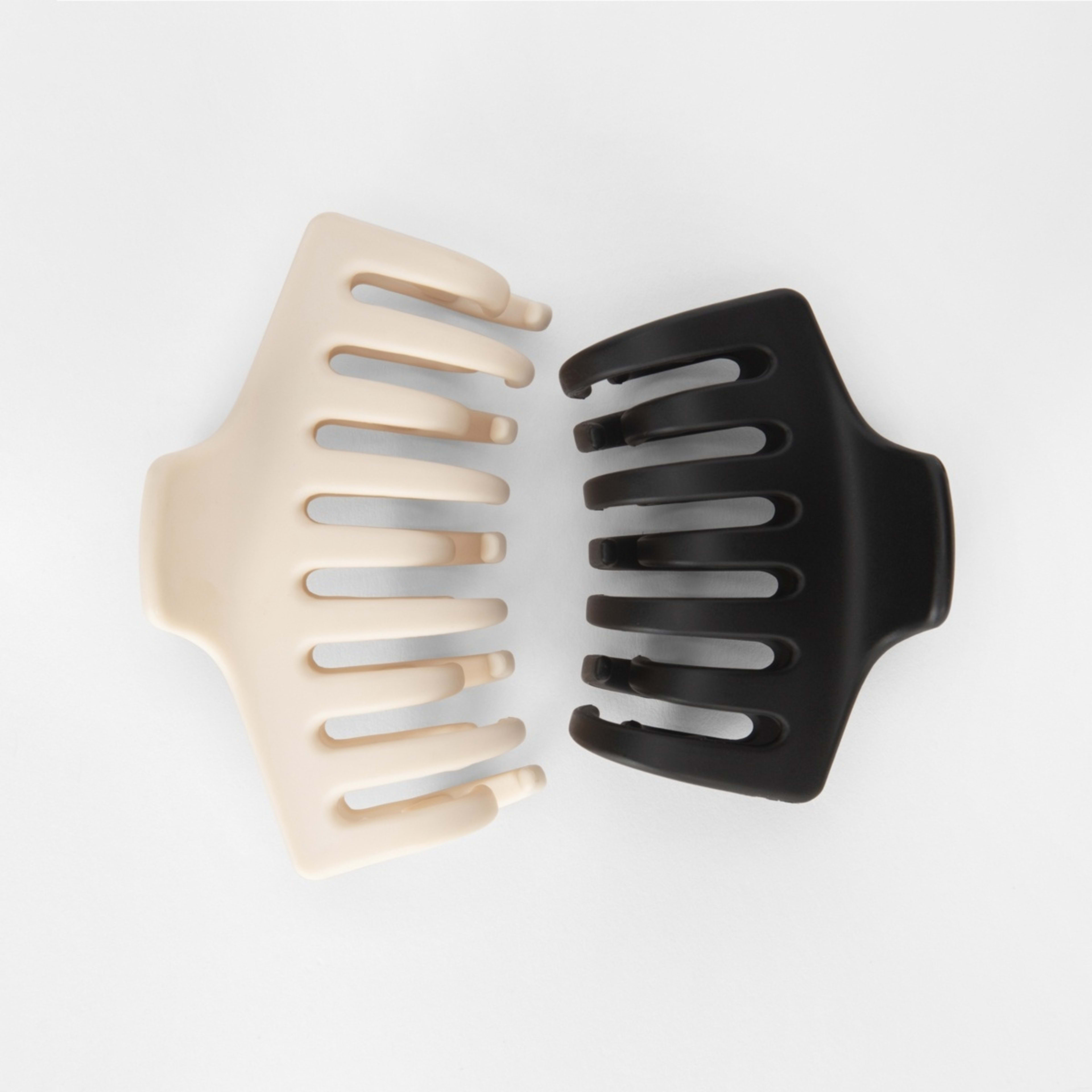 1 OXX Haircare 2 Pack Bone and Black Medium and Small Barrel Triple Grip Claw Hair Clips