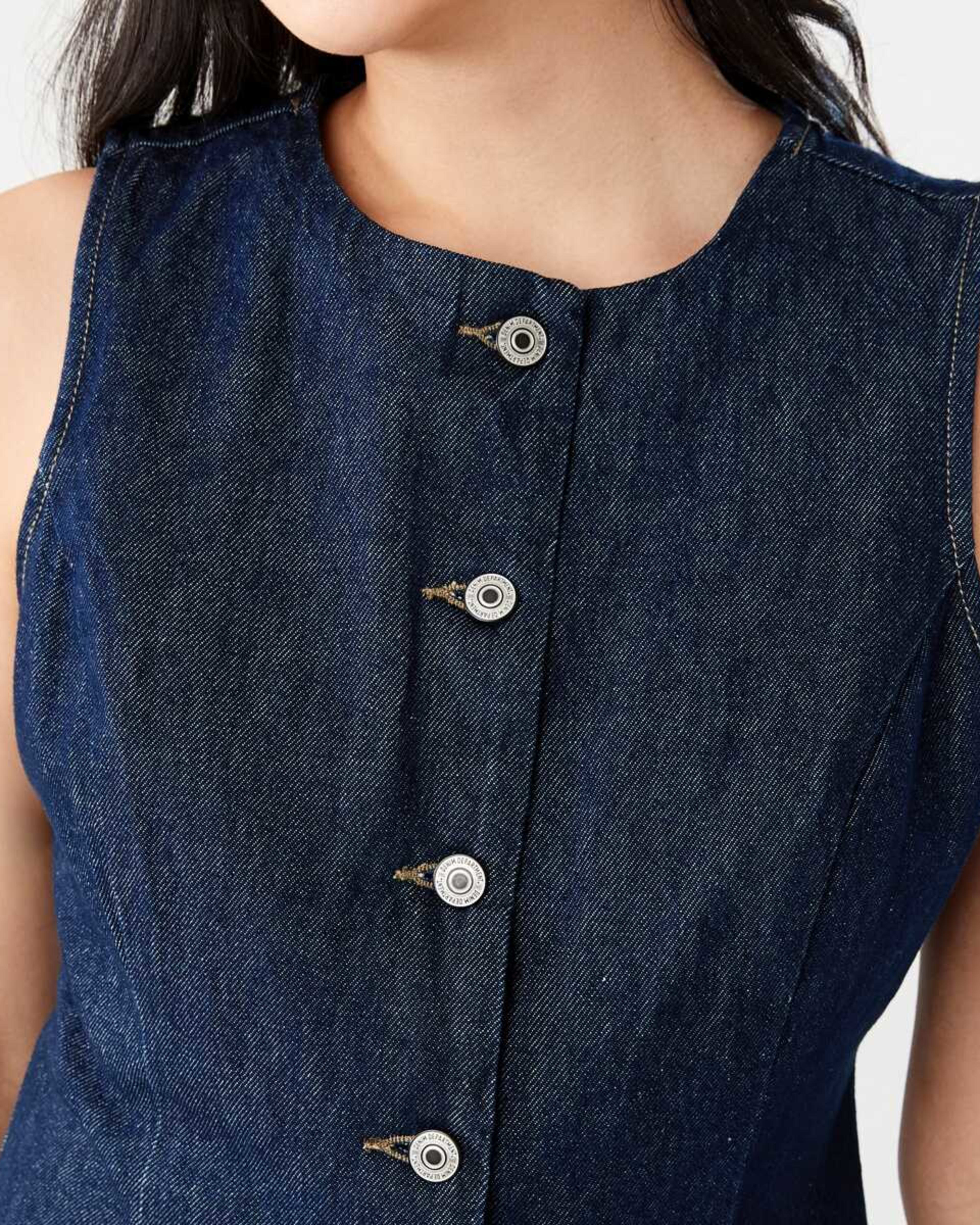 6 Sleeveless Longline Denim Vest INDIGO WASH, 6 of 8