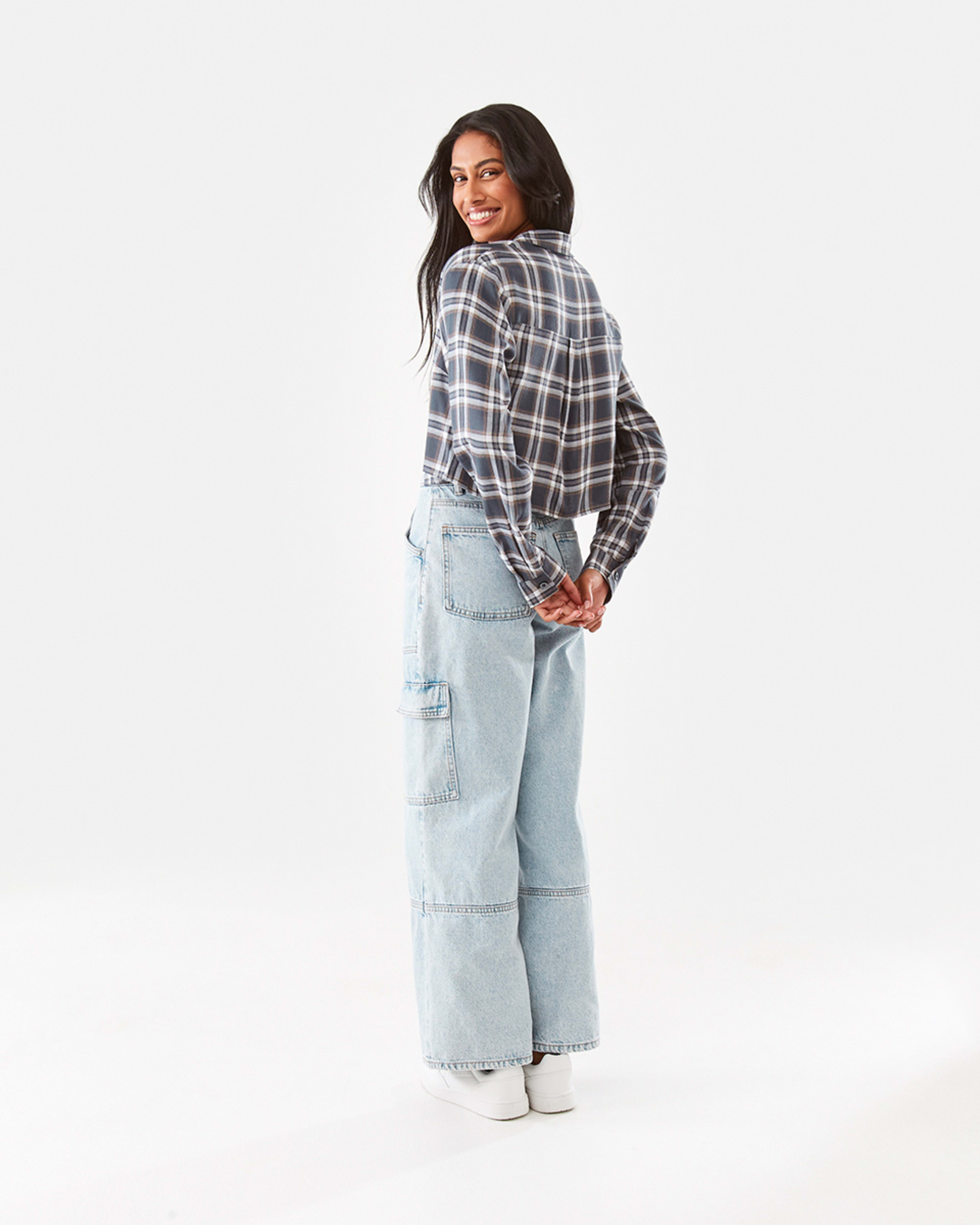 7 Long Sleeve Crop Check Shirt Check, 7 of 10
