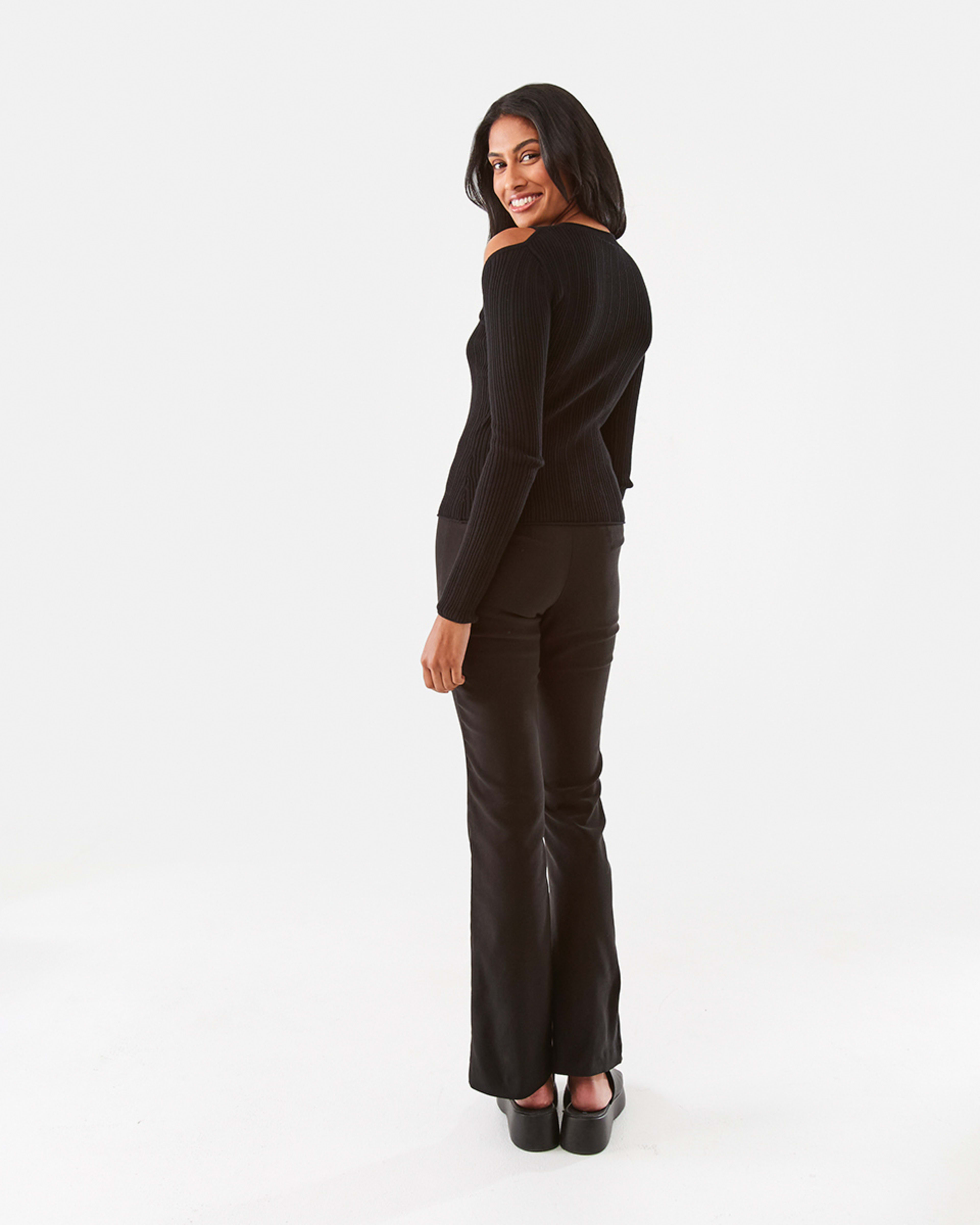 6 Long Sleeve True Knit Variegated Top Black, 6 of 10