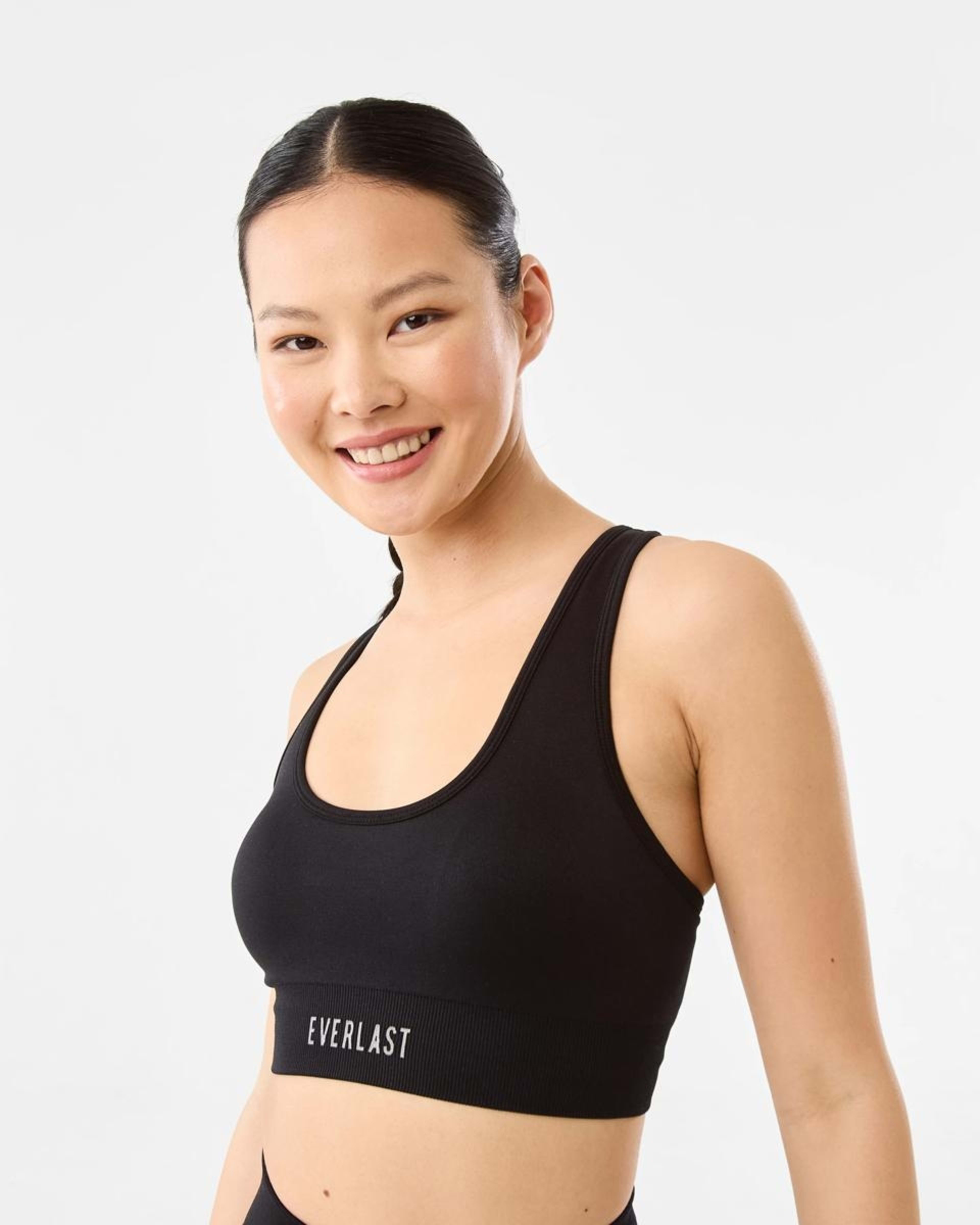 1 Everlast Womens Scoop Neck Seamfree Crop Top EVERLAST SIMPLE LOGO BLACK