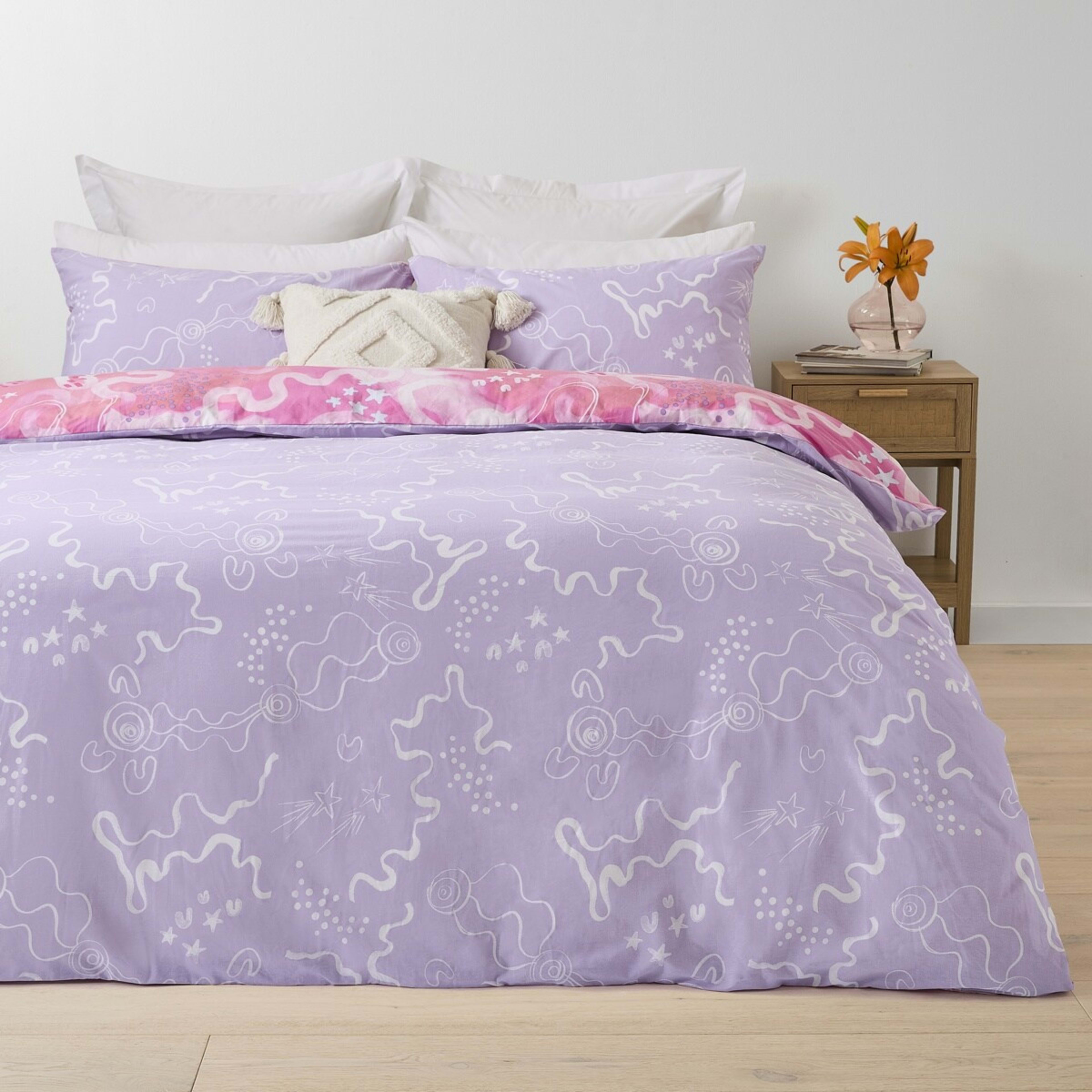2 Rachael Sarra Flourish Cotton Rich Reversible Quilt Cover Set - King Bed, 2 of 7