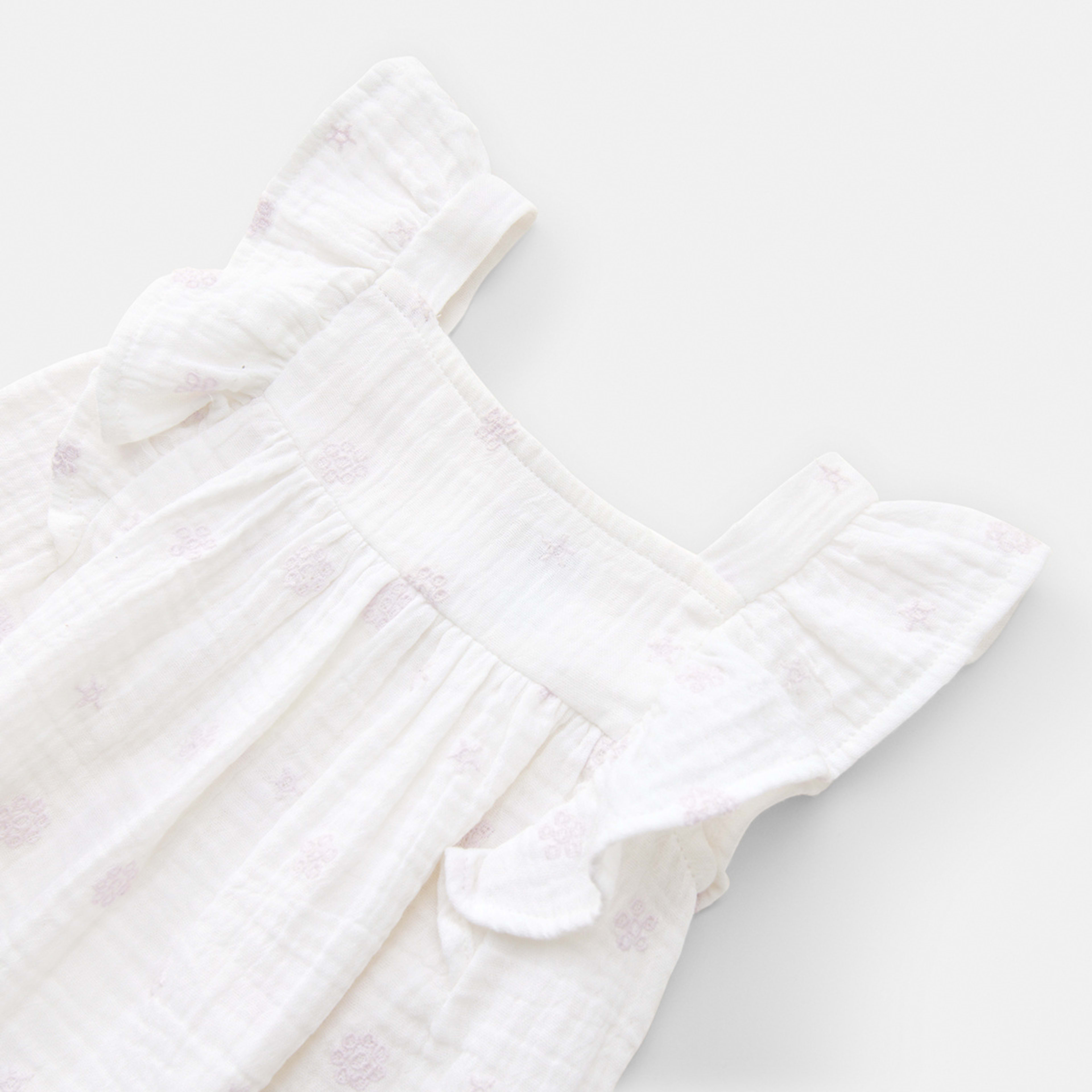 3 Woven Top Whte Flrl, 3 of 3