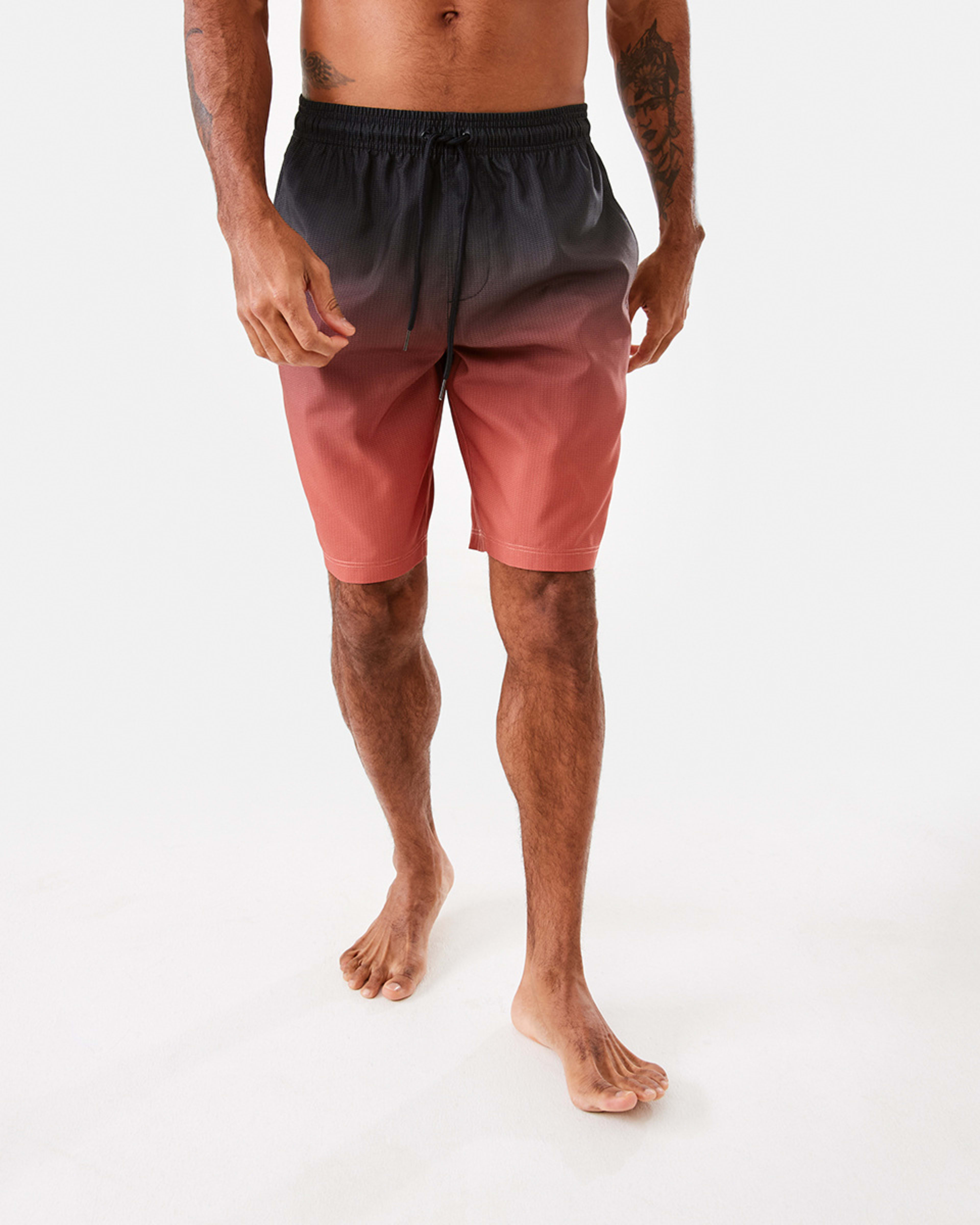 7 Long Length Boardshorts Red Gradnt, 7 of 7