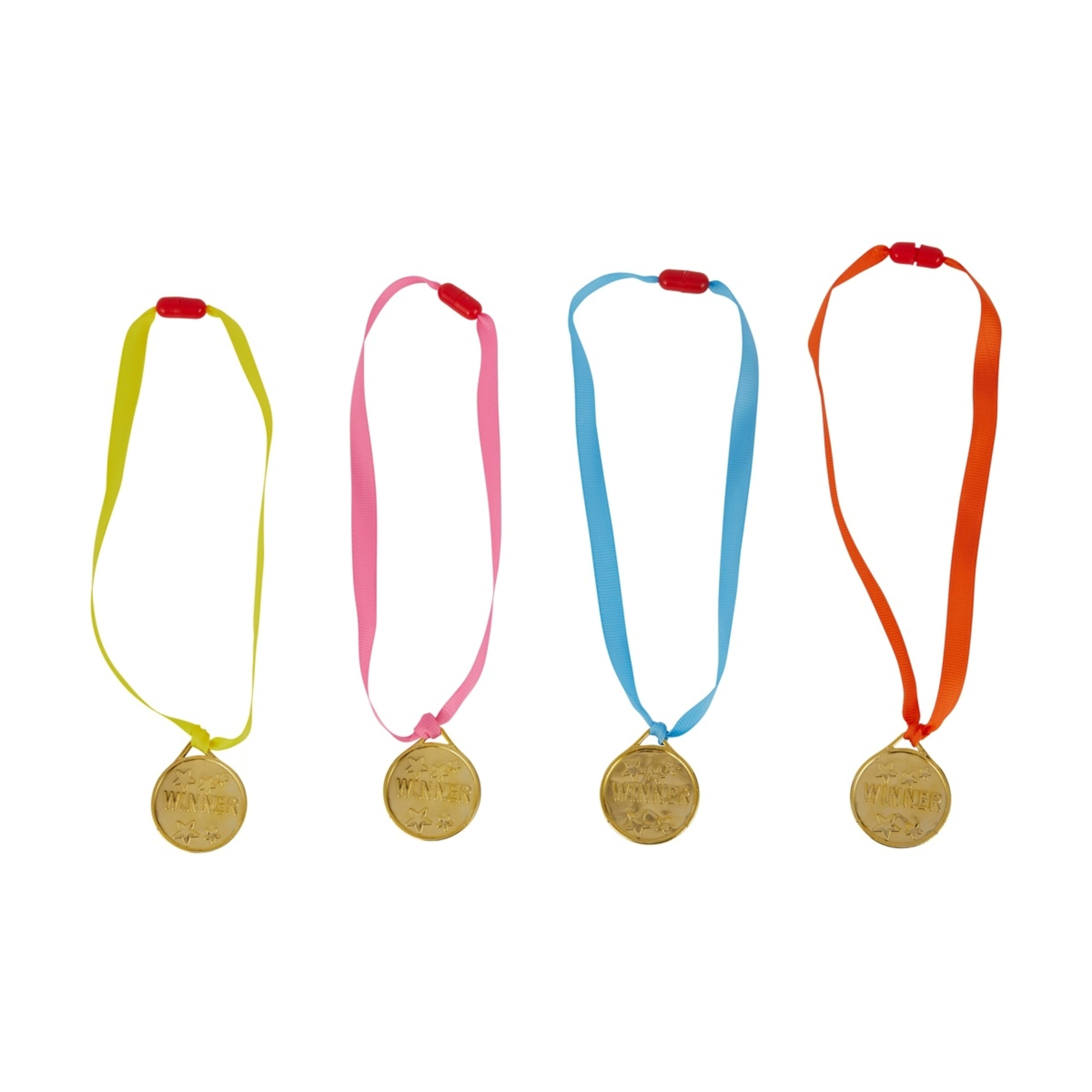 1 4 Piece Medal Favours