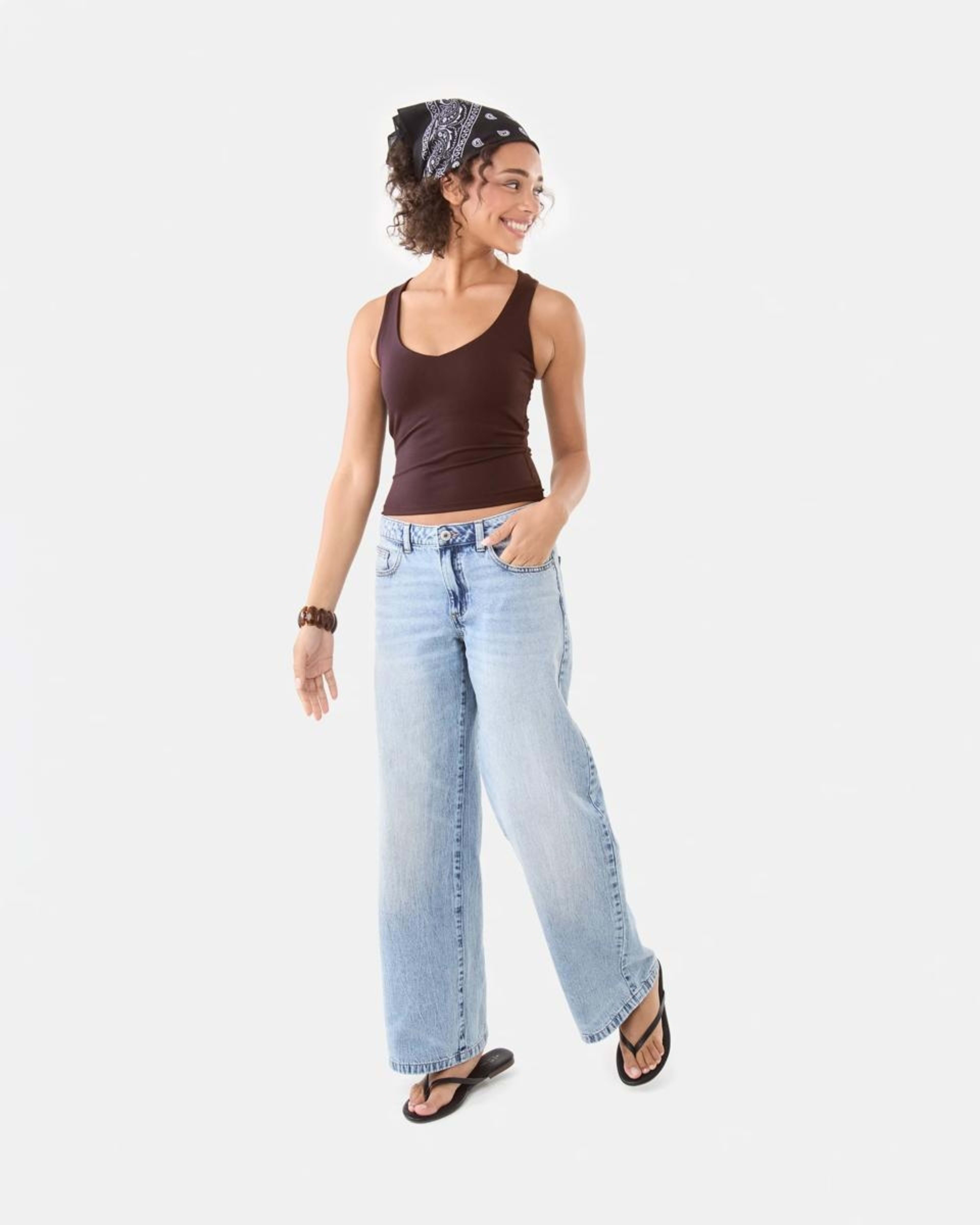 3 Contour V-Neck Shelf Tank Choc Plum, 3 of 7