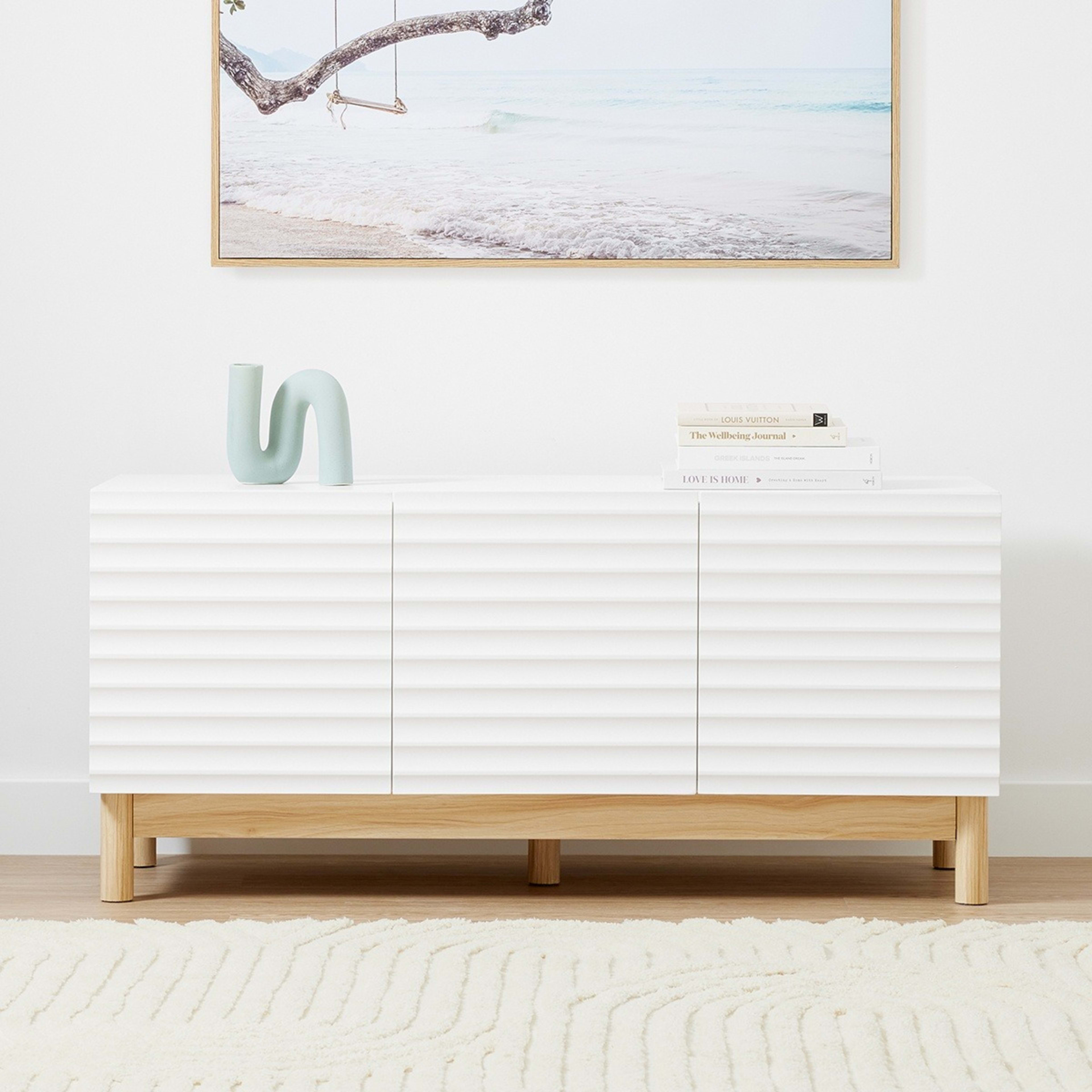 1 Karla Entertainment Unit