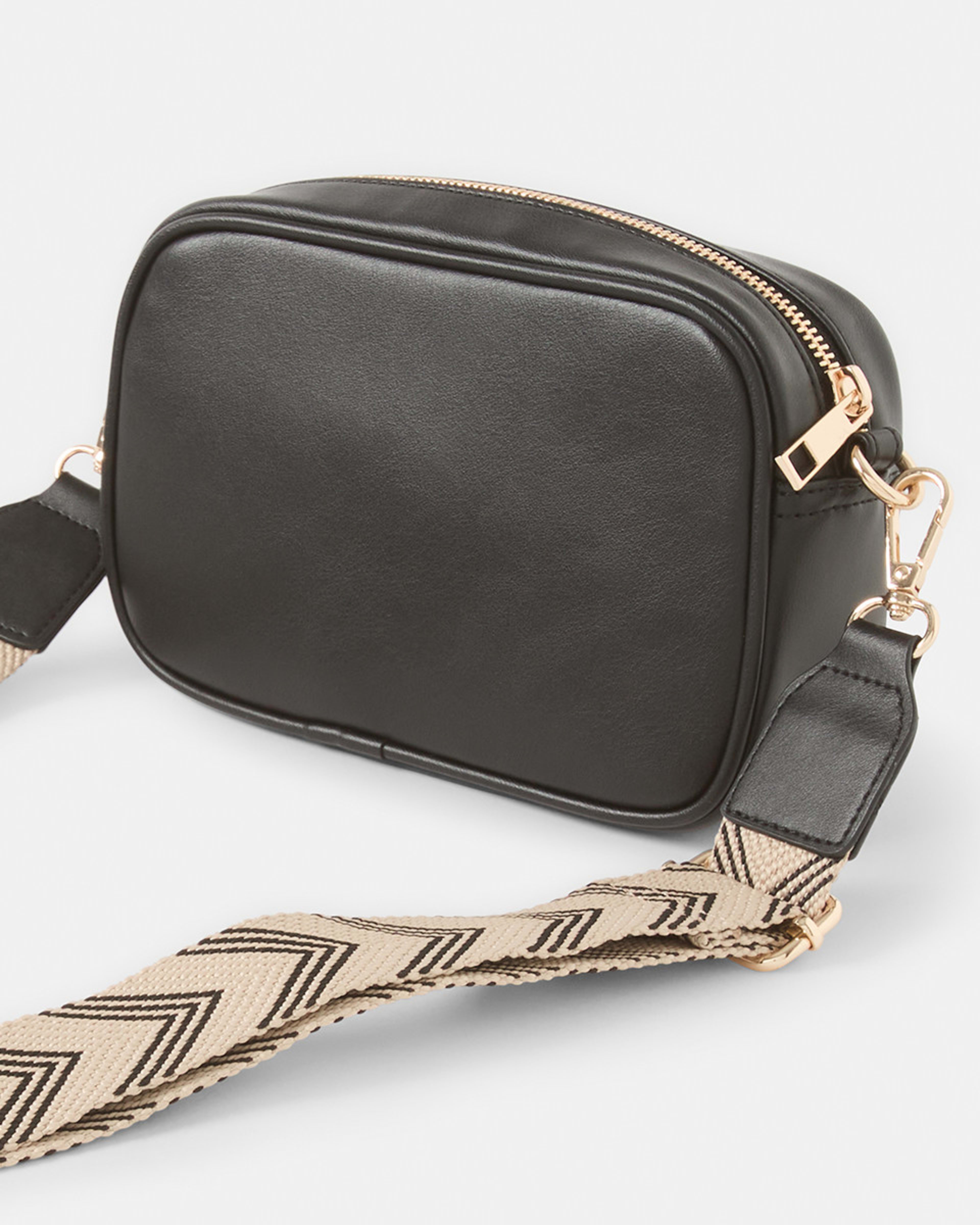 2 Double Pocket Crossbody Bag Black, 2 of 5