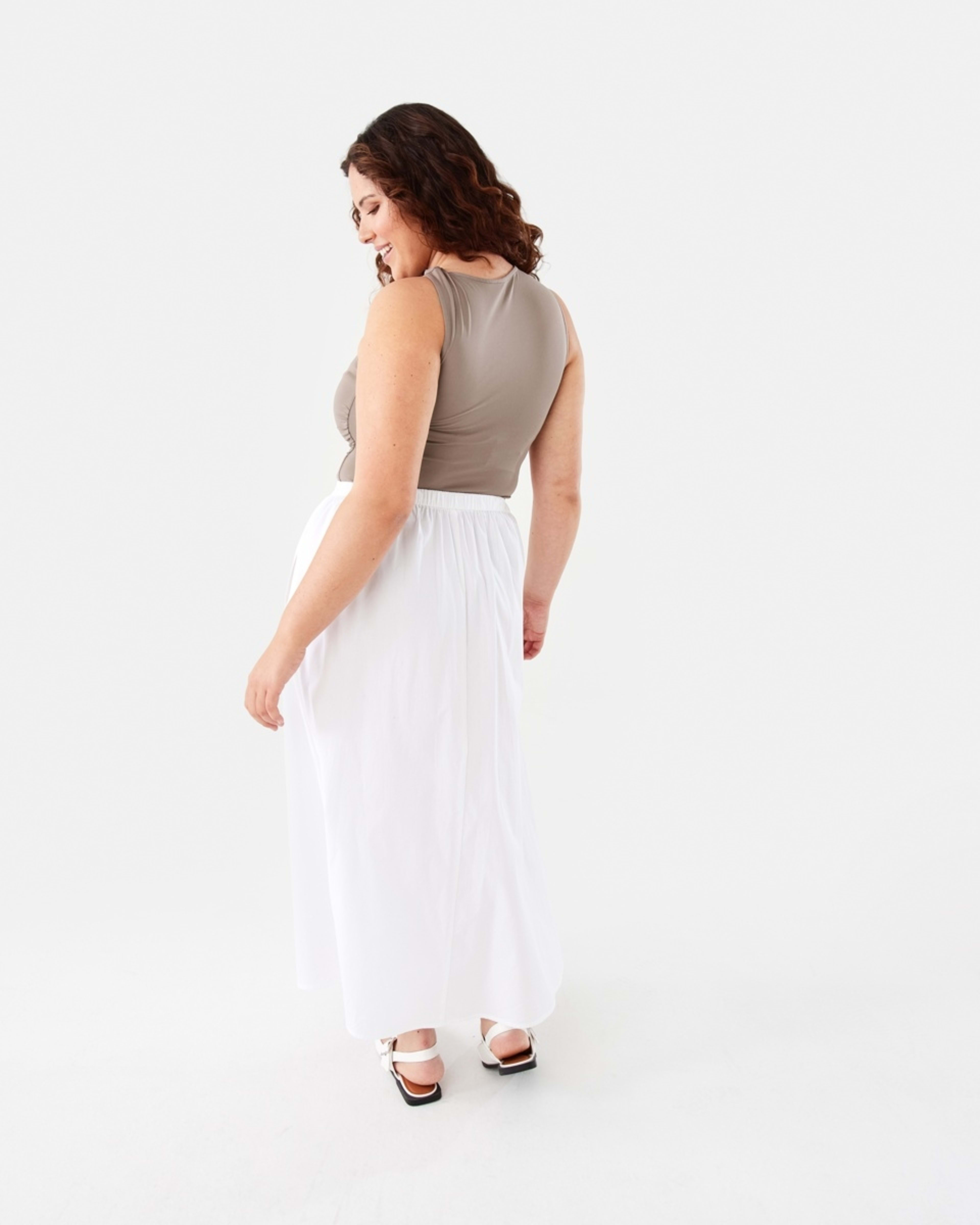 4 Sleeveless Twist Detail Bodysuit Taupe Brn, 4 of 7