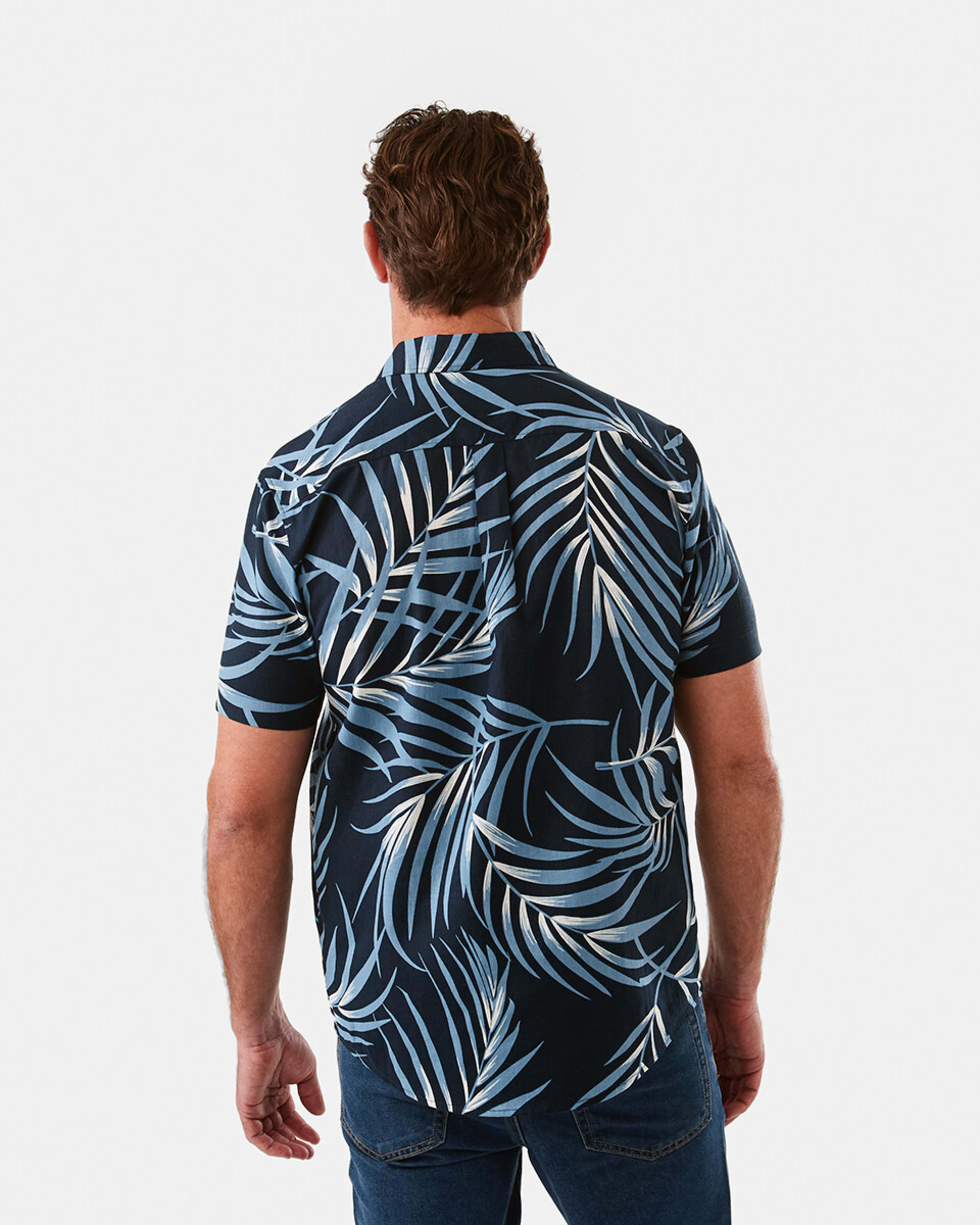 3 Short Sleeve Print Linen Blend Shirt Nvy Frond, 3 of 6