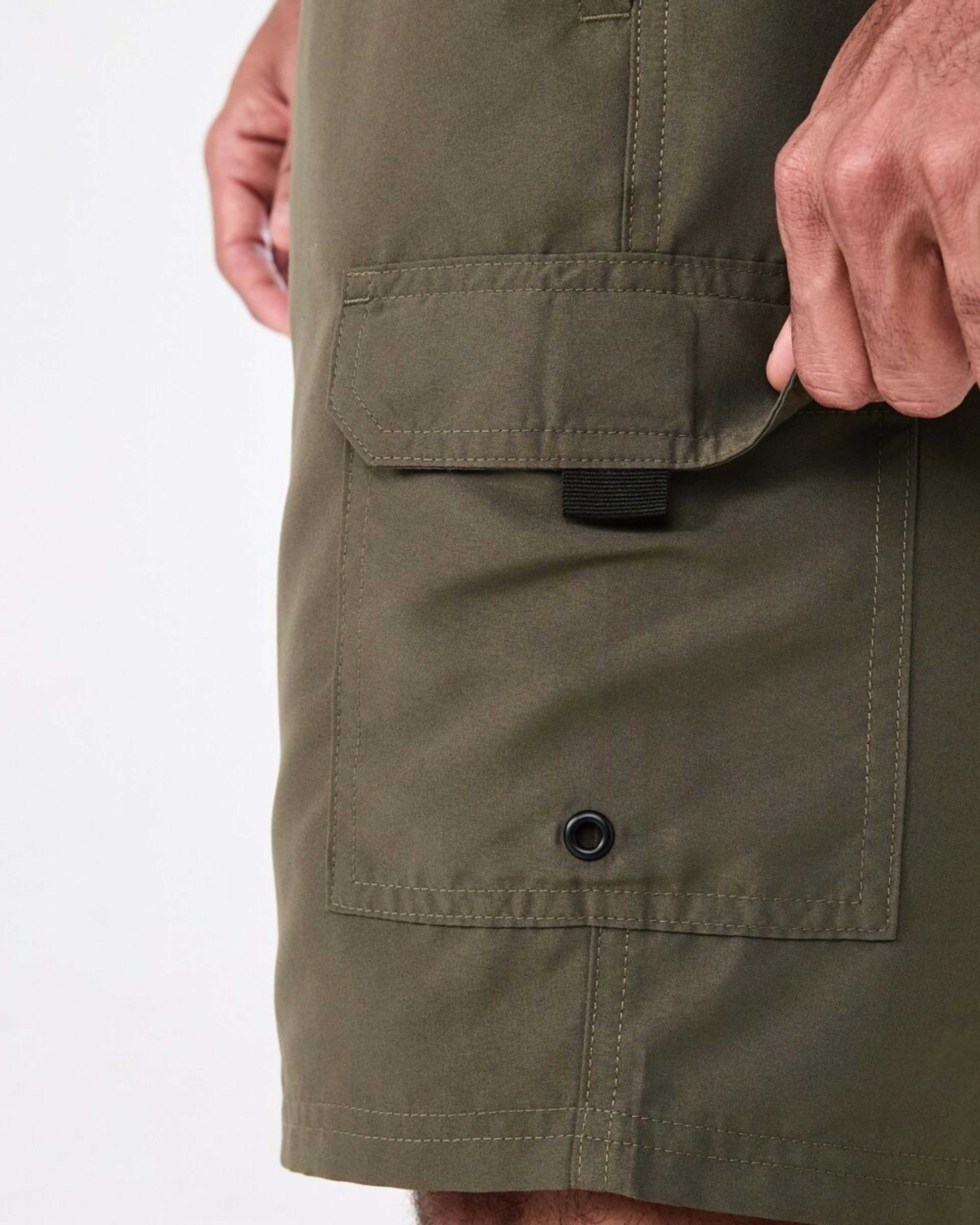 6 Elastic Waist Regular Cargo Boardshorts TUSSOCK GREEN, 6 of 7
