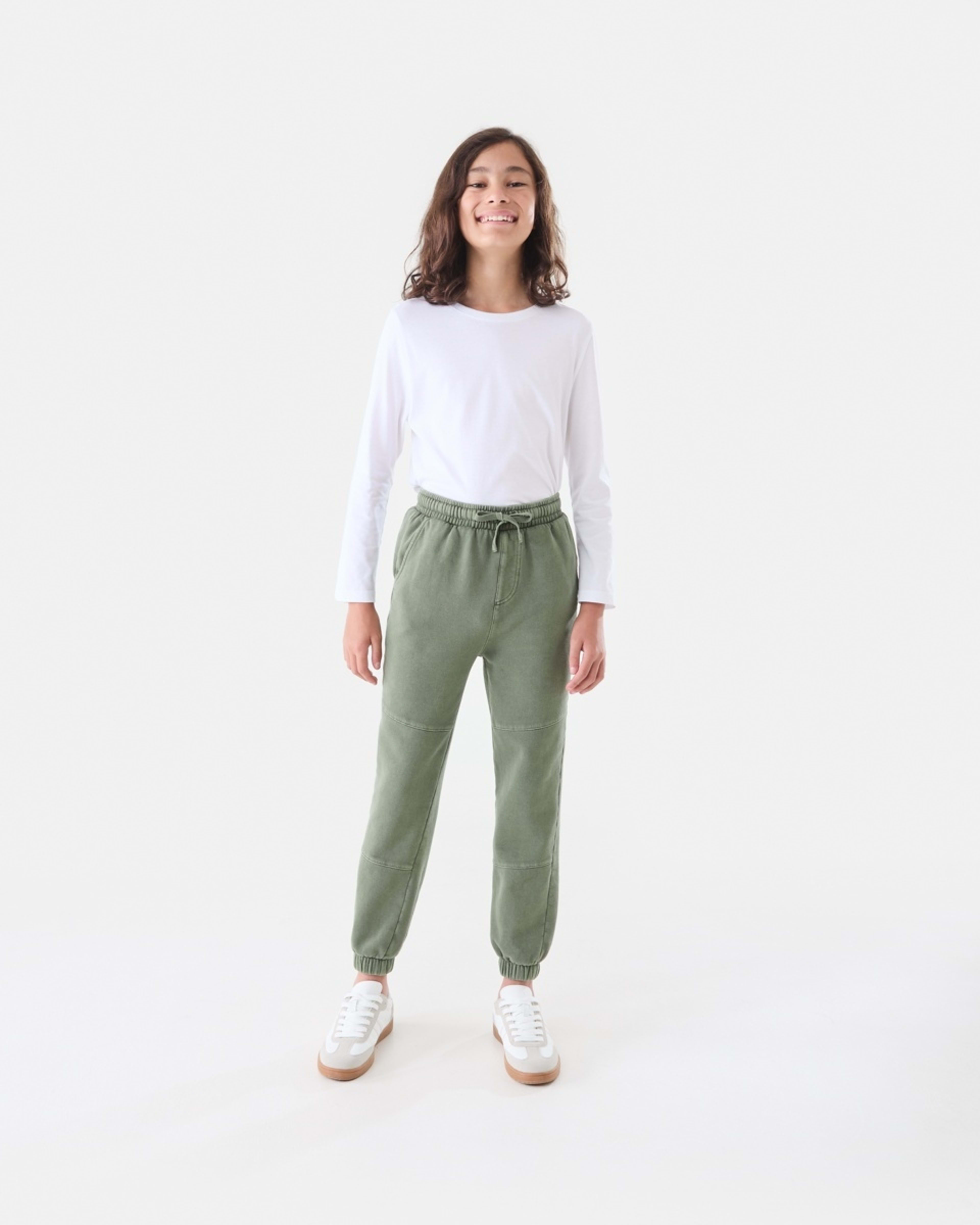 5 Utility Trackpants Grn 4 Leaf, 5 of 6