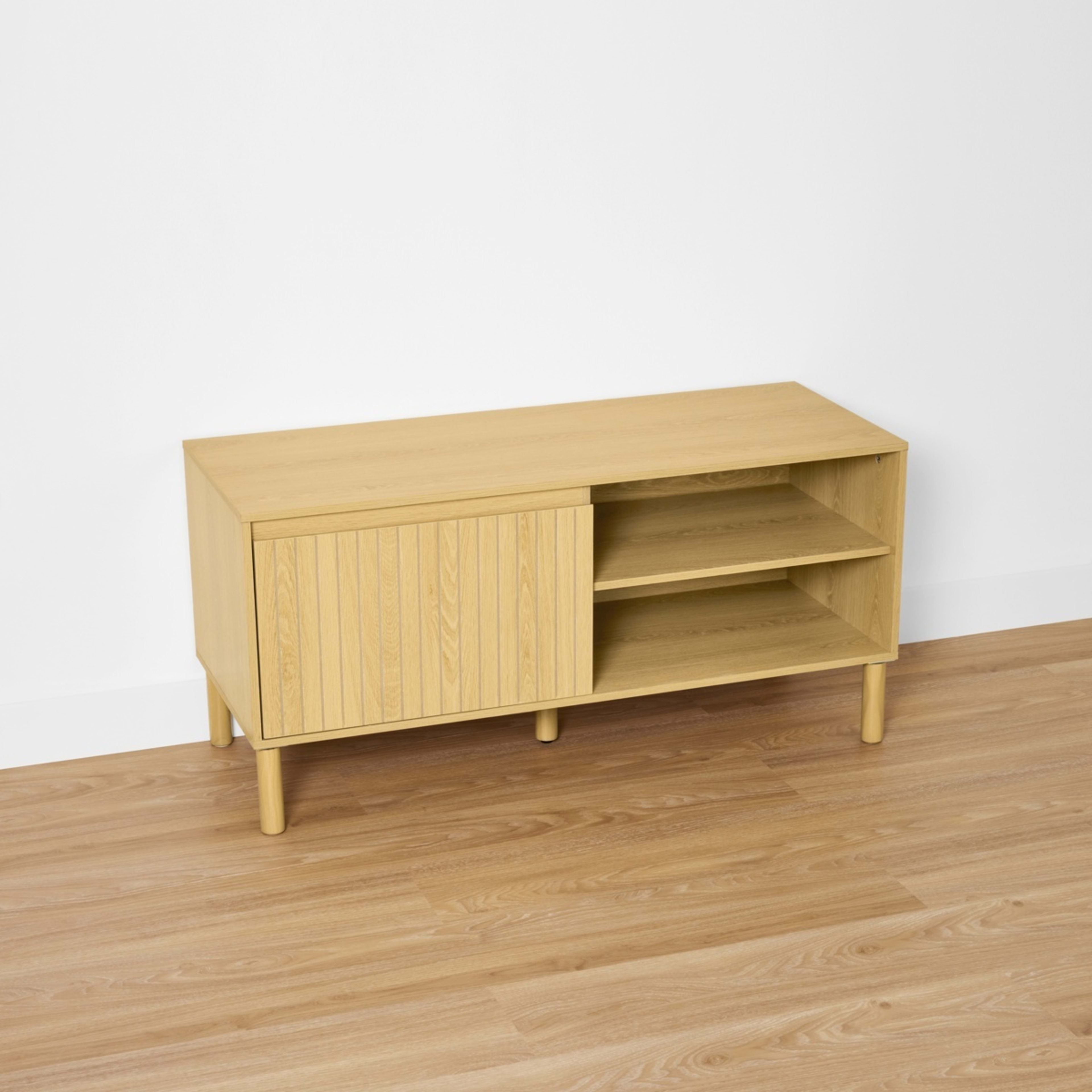 3 Leon Entertainment Unit, 3 of 10