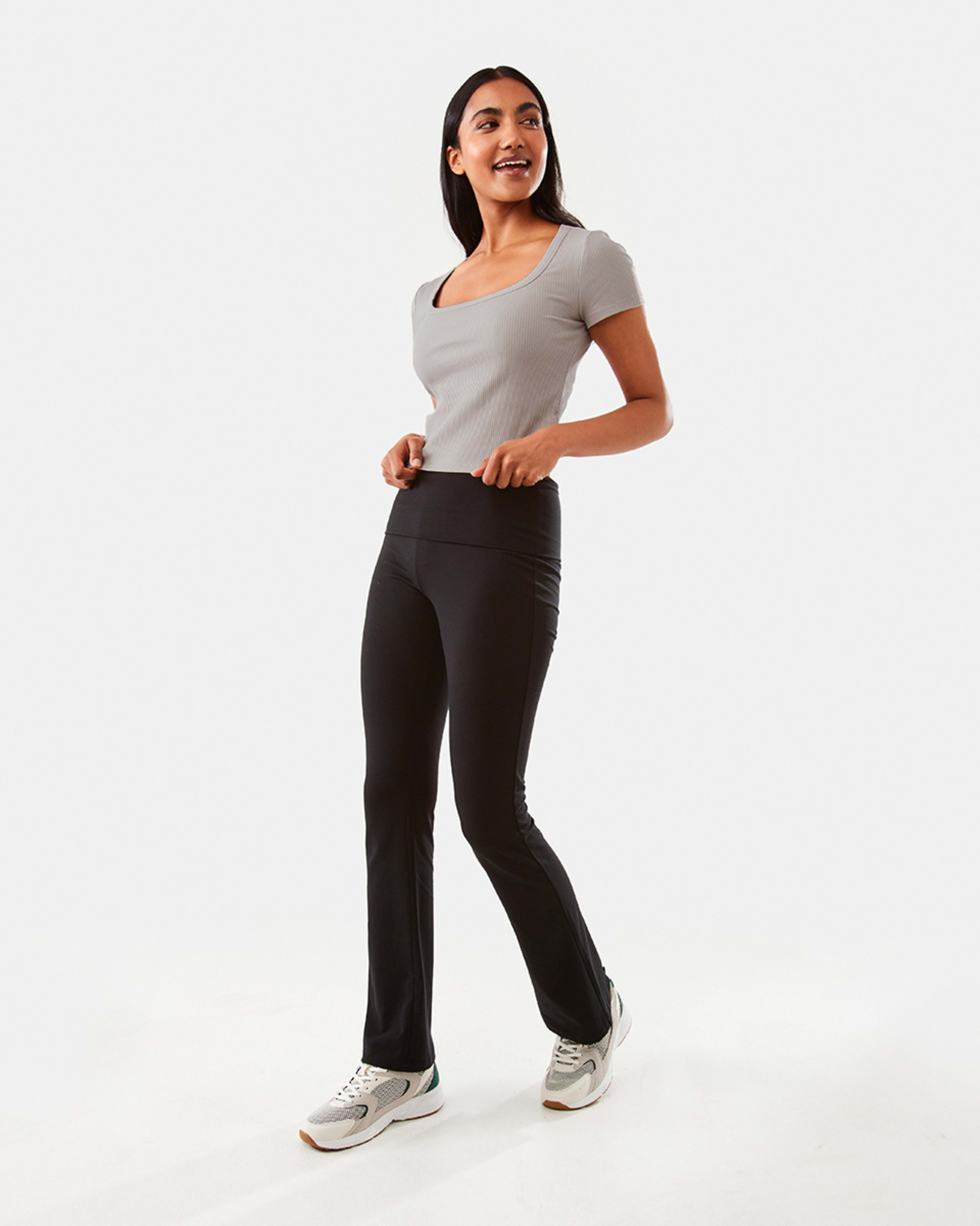 2 Short Sleeve Ribbed Square Neck T-shirt Satellite, 2 of 9
