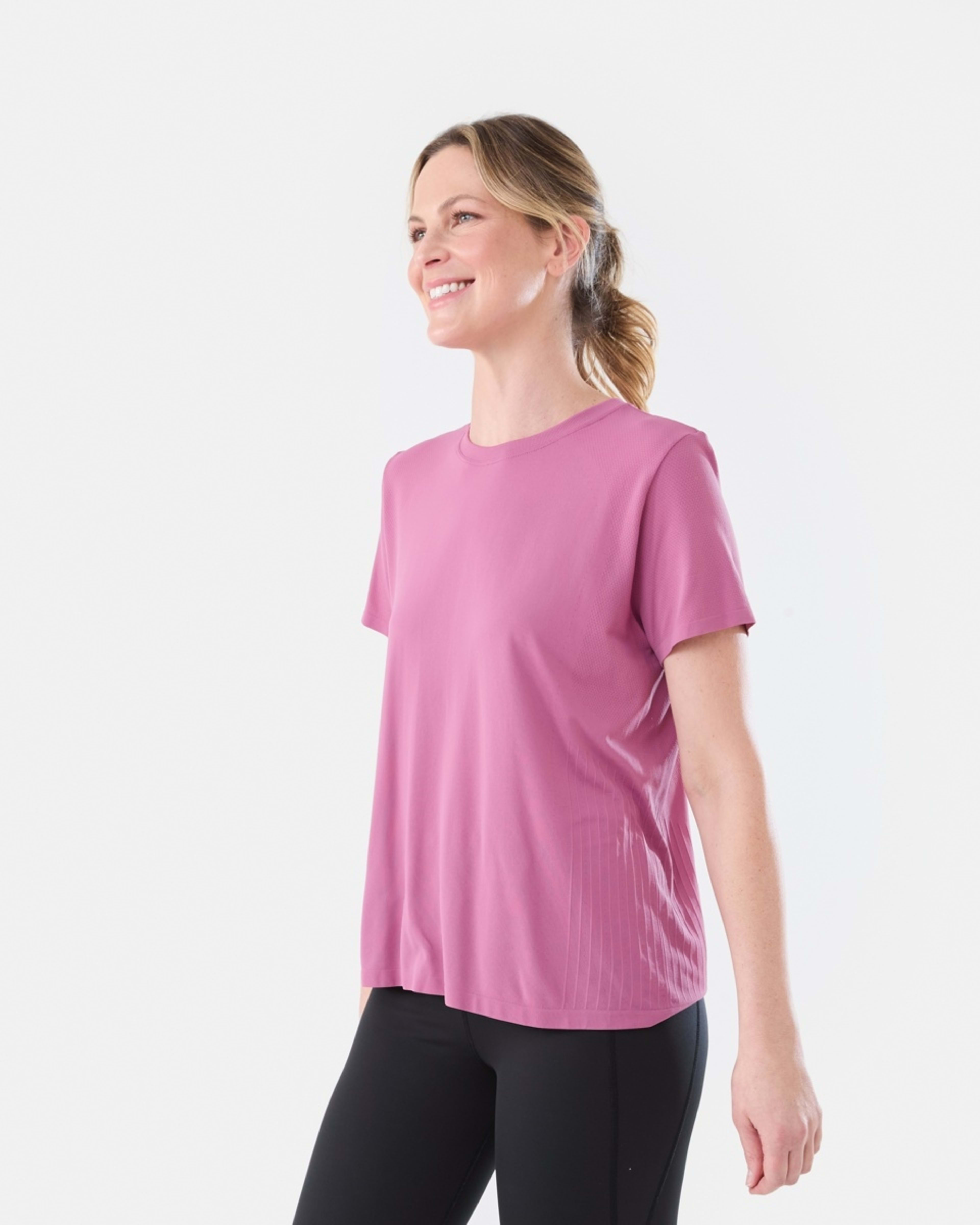 2 Active Womens Seamfree Crew Neck T-shirt EVOLET, 2 of 6