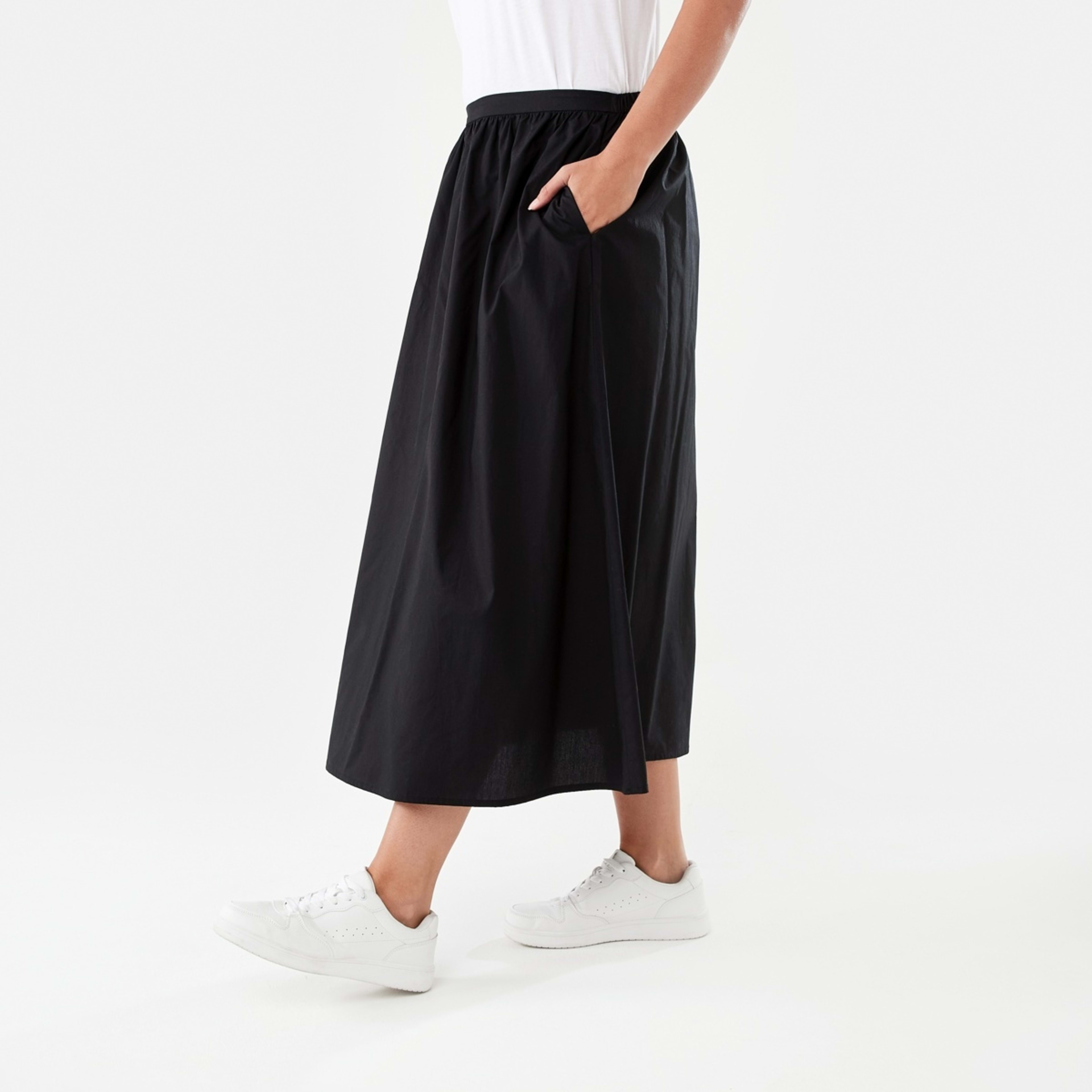 2 A-Line Maxi Skirt Black, 2 of 5