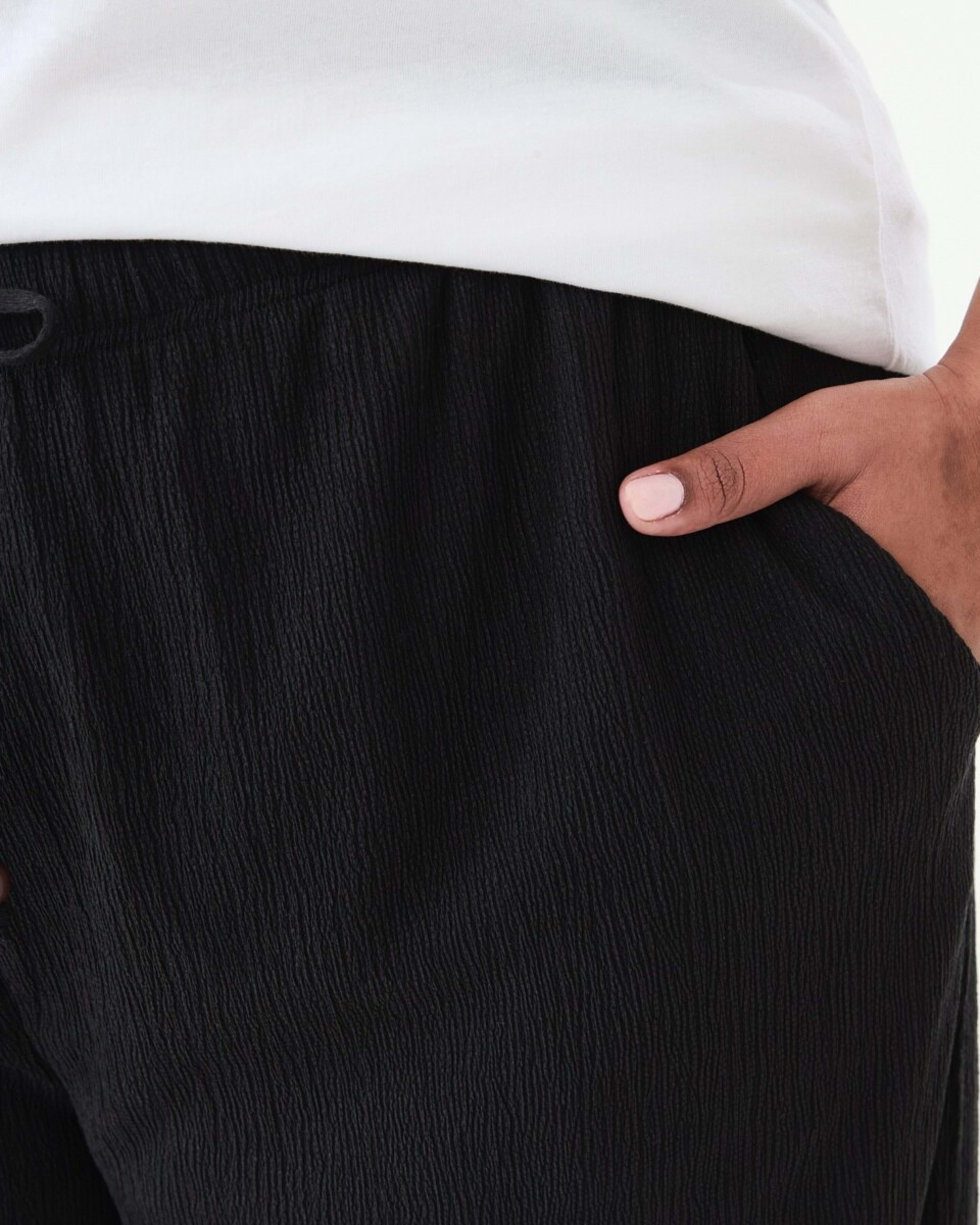 5 Curve Textured Knit Pants Black, 5 of 5