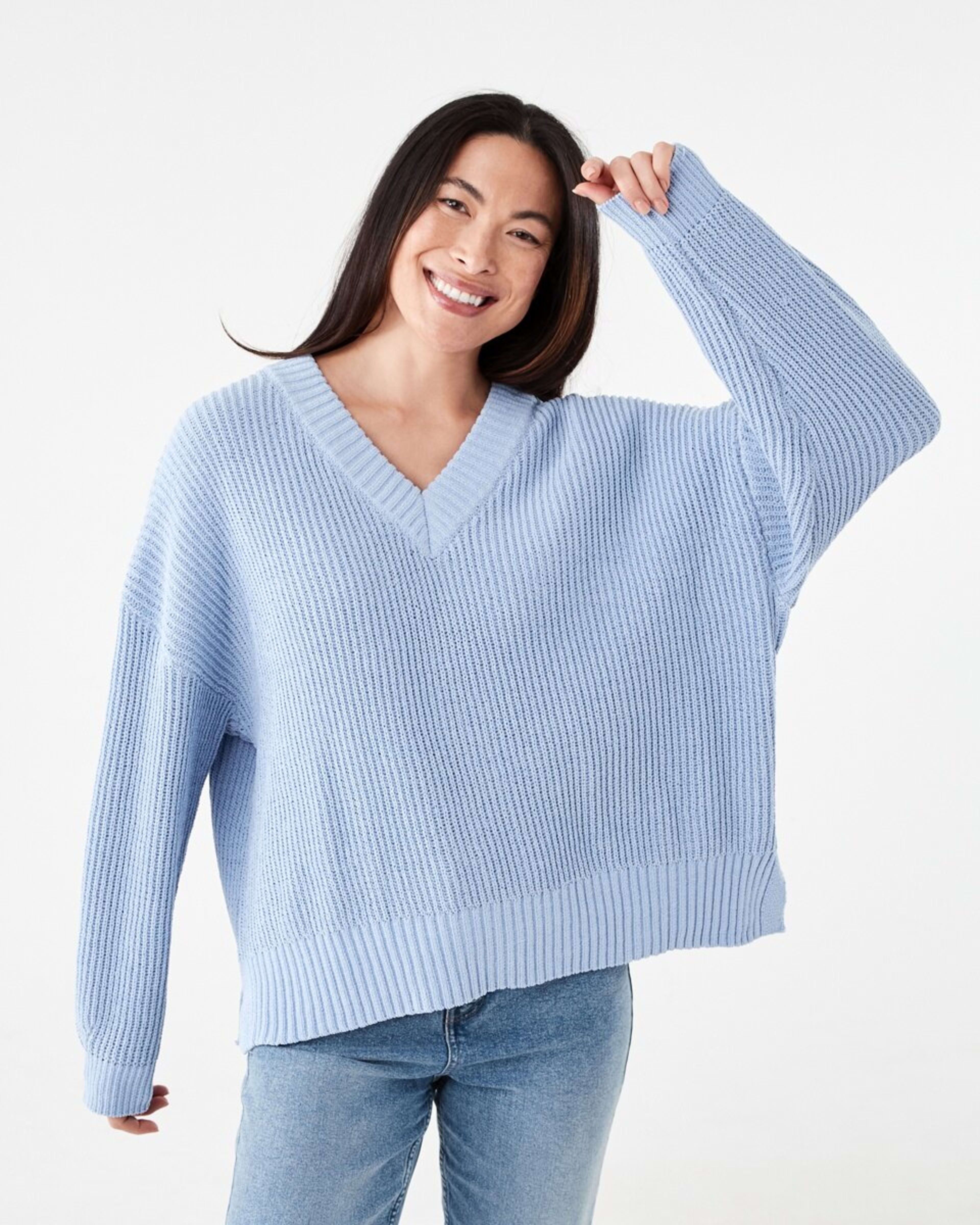 1 Chenille V-Neck Jumper HERON, 1 of 5