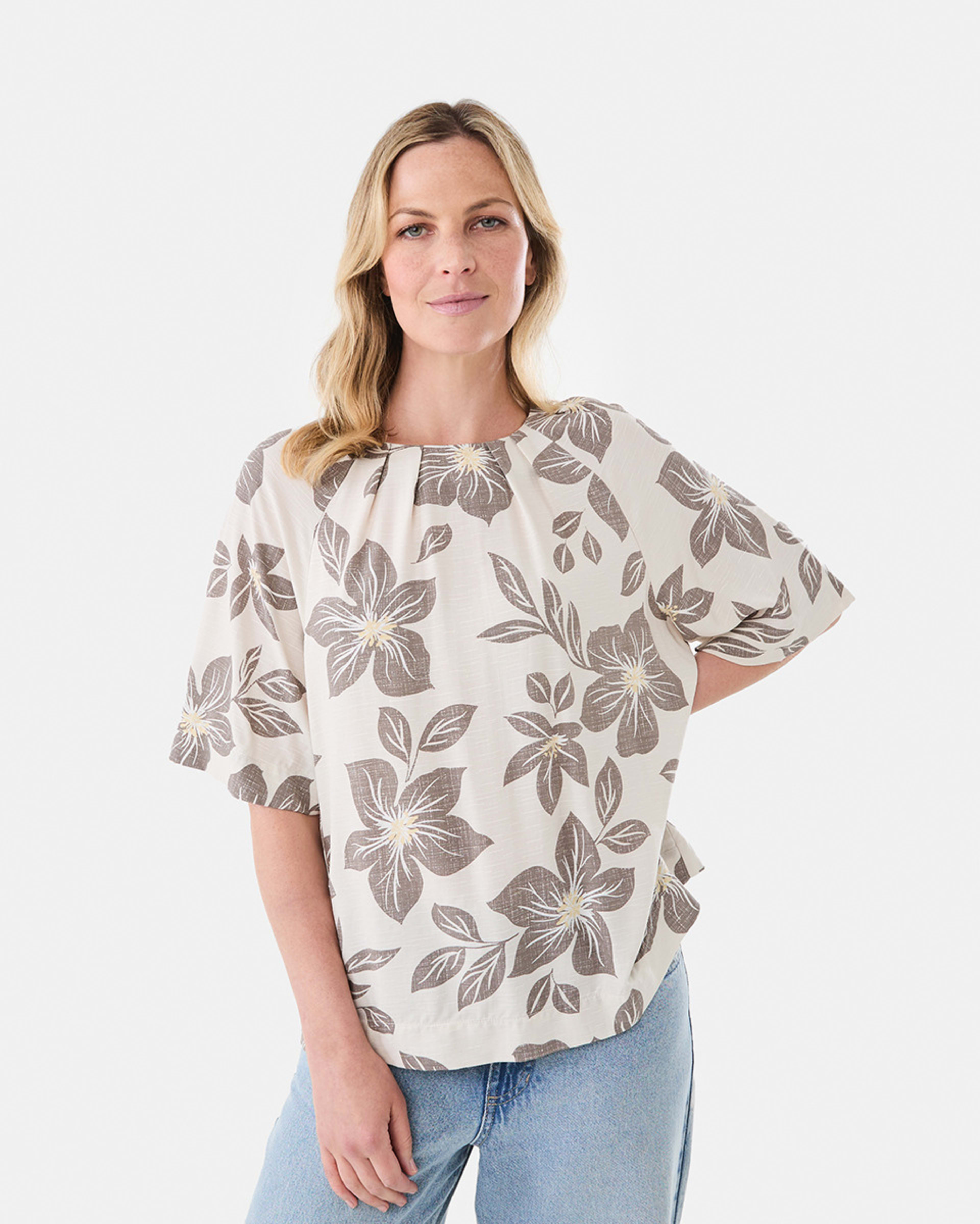 1 Short Sleeve Tuck Top Soft Flrl